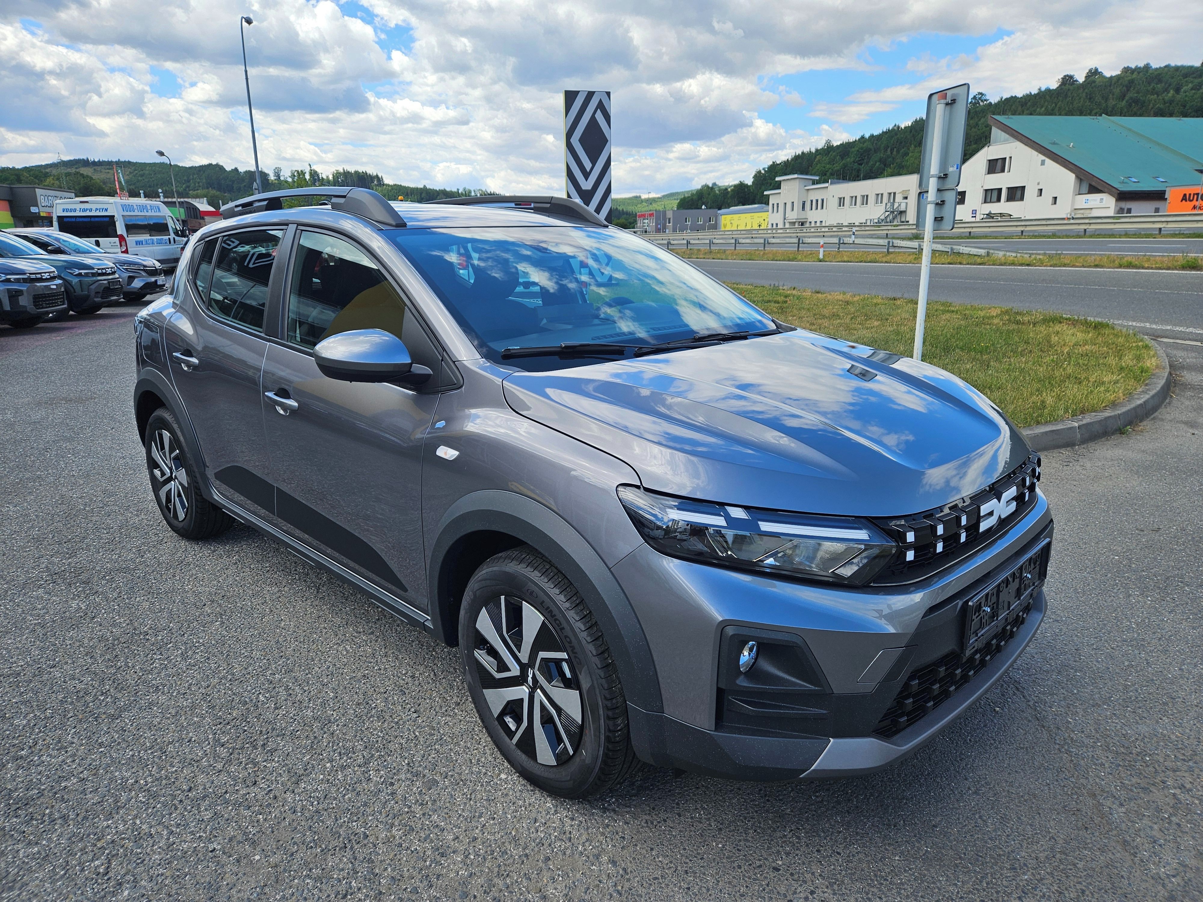 Dacia Sandero, STEPWAY Expression ECO-G 120 - fotka 3