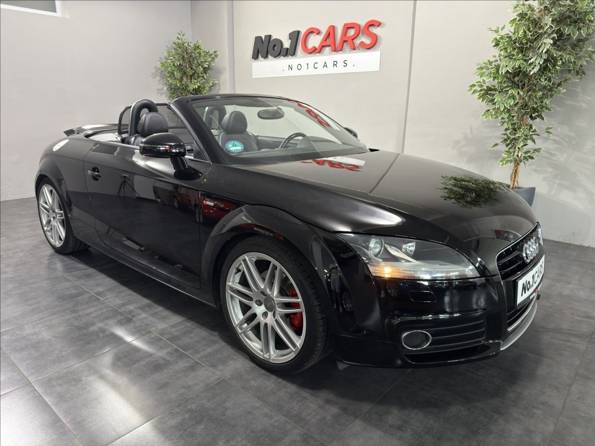 Audi TT, 2,0   T211HP FL 3xS-LINE TOP - fotka 2