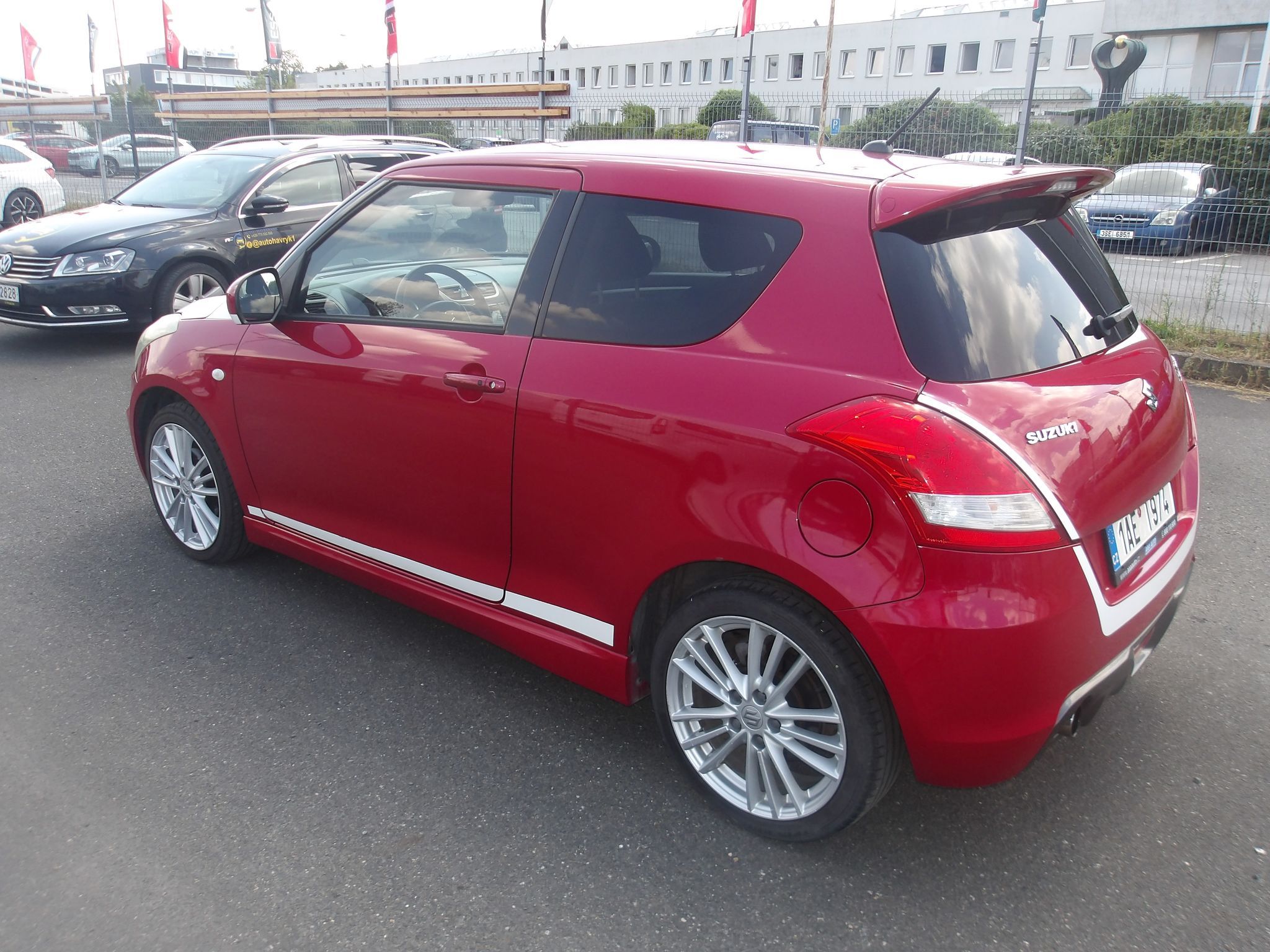 Suzuki Swift, 1,6i 100kw SPORT !! - fotka 3