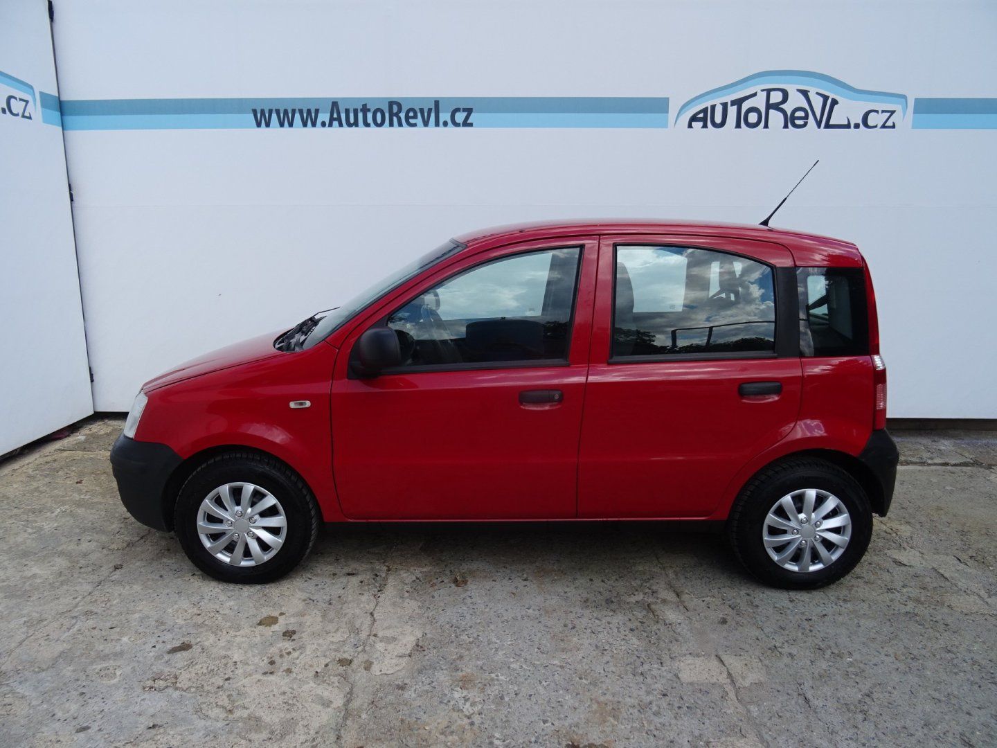 Fiat Panda, 1.1i,NovéČR,s.kniha - fotka 6