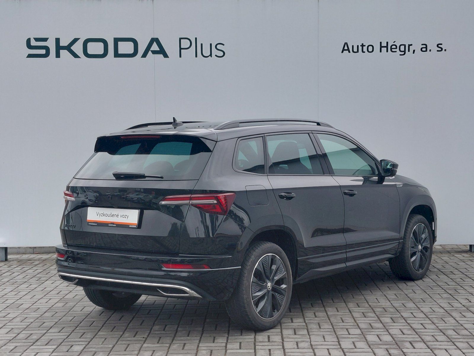 Škoda Karoq, 1.5 TSI 110kW Sportline DSG - fotka 2