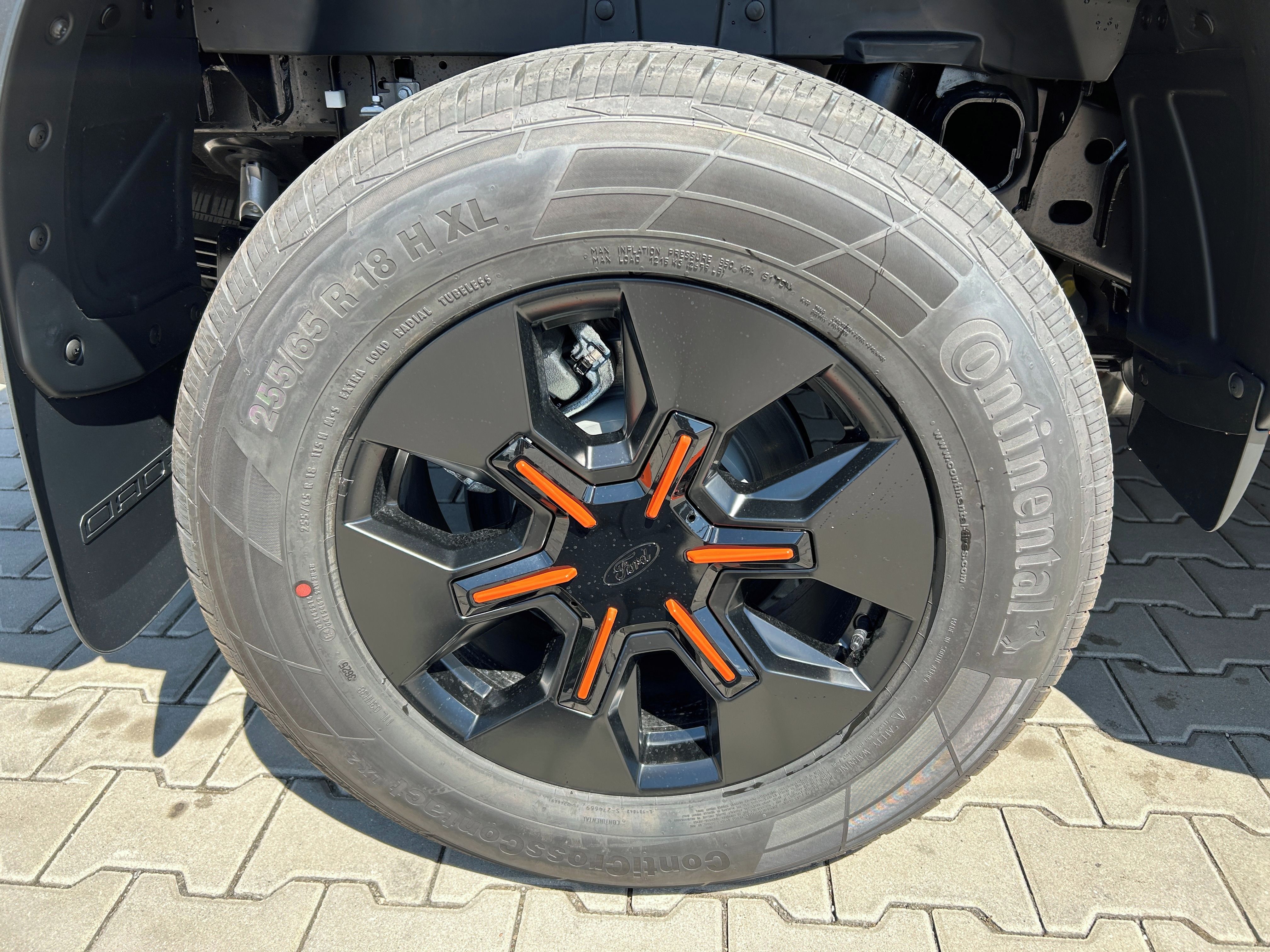 Ford Ranger, Wildtrak 2.3 Hybrid PHEV 207kW - fotka 6