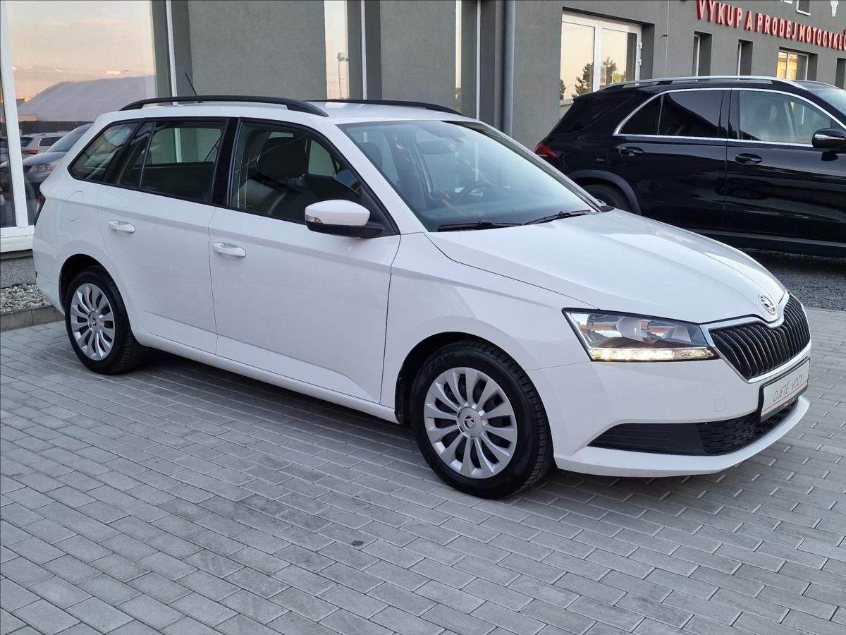 Škoda Fabia, 1.0 TSI Combi Tour, ČR, 1.Maj - fotka 2