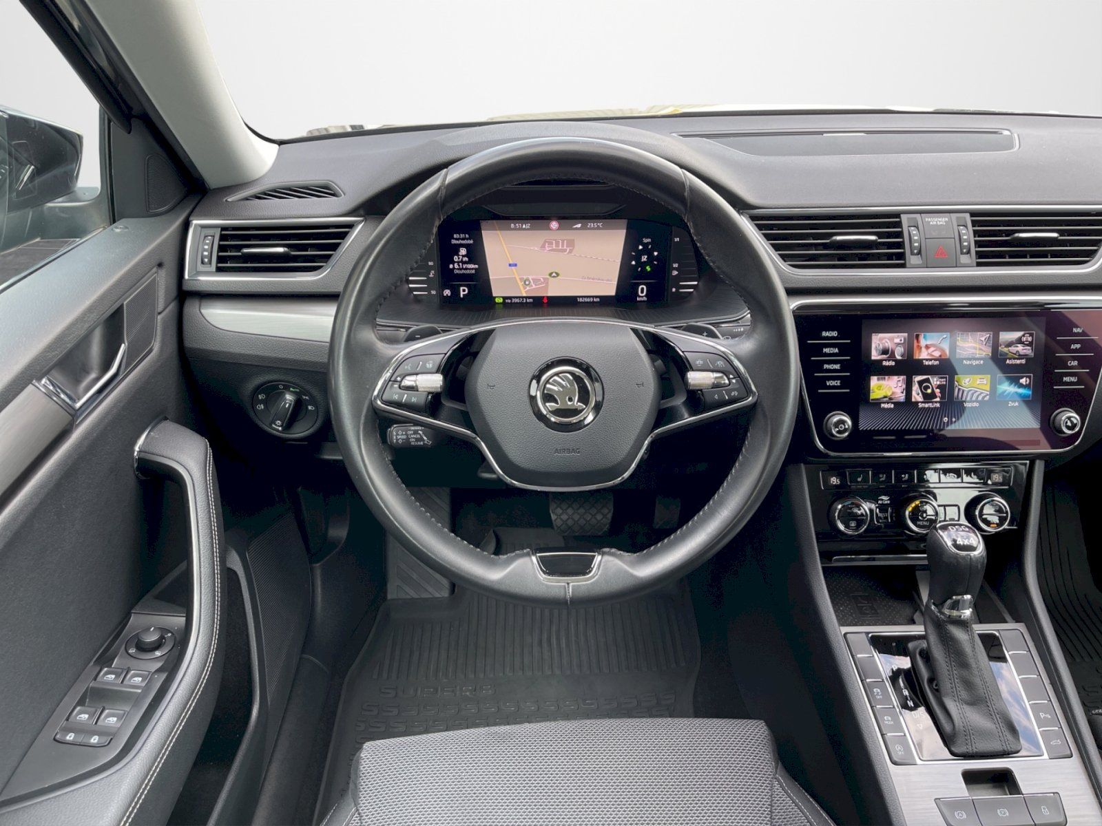 Škoda Superb, 2.0 TDI 147 kW DSG 4x4 Style P - fotka 6