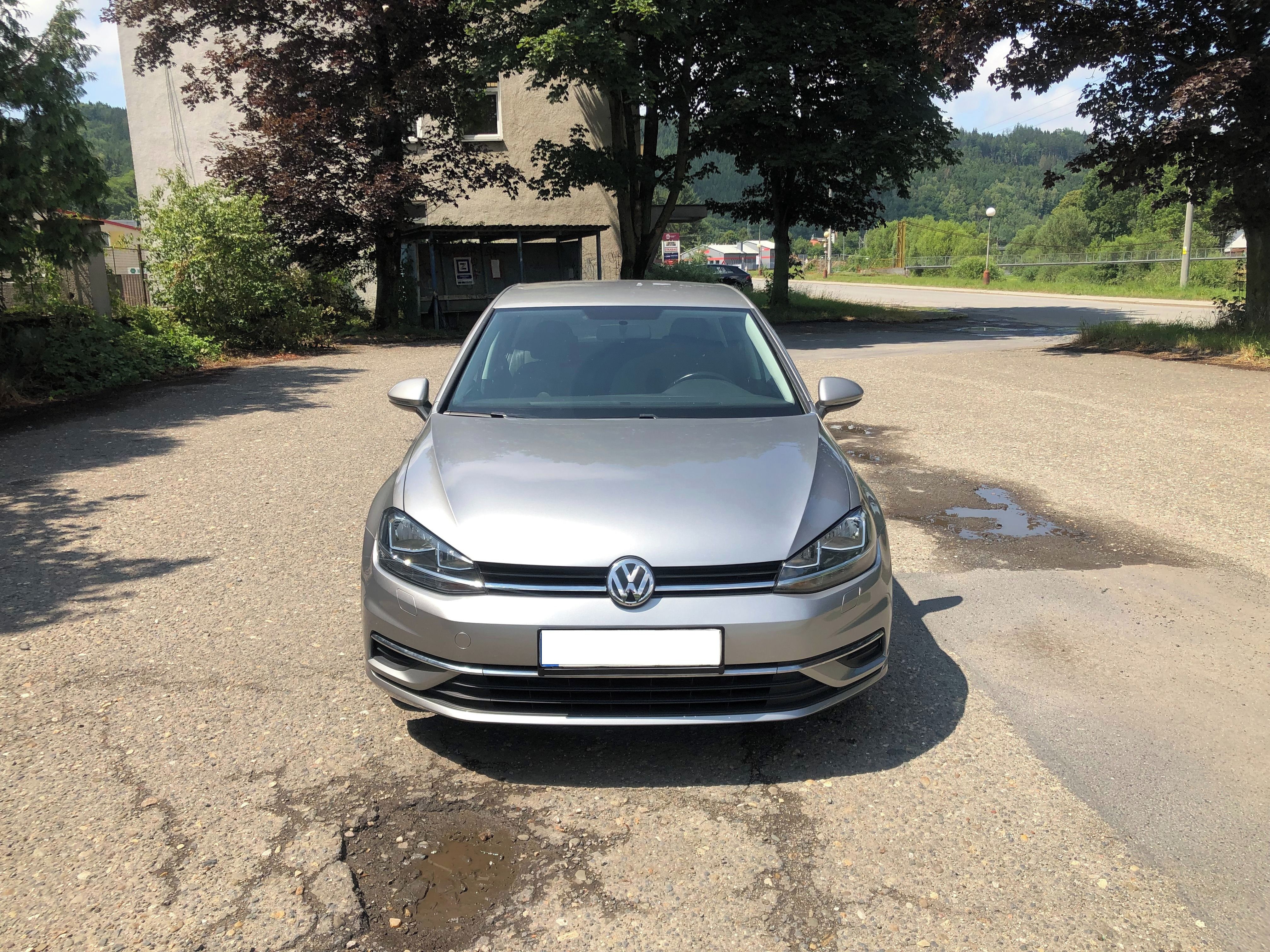 Volkswagen Golf, 1.0 TSI 81KW - 5.Dv.. 73 000KM - fotka 2