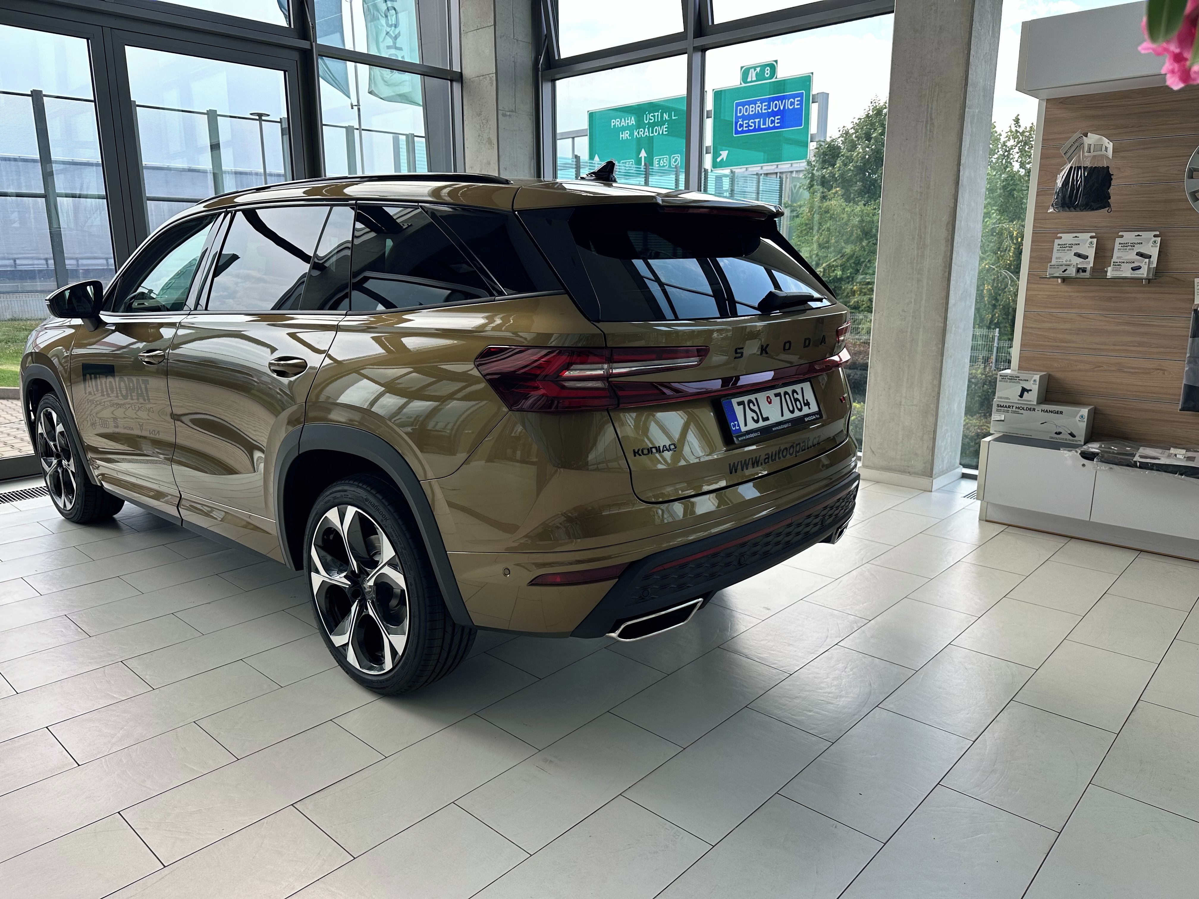 Škoda Kodiaq, 2,0 TSI 195 kW 4x4 DSG - fotka 6