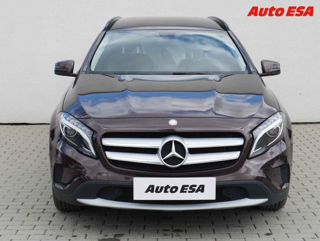 Mercedes-Benz GLA, 2.2CDi,2.maj,ČR - fotka 2