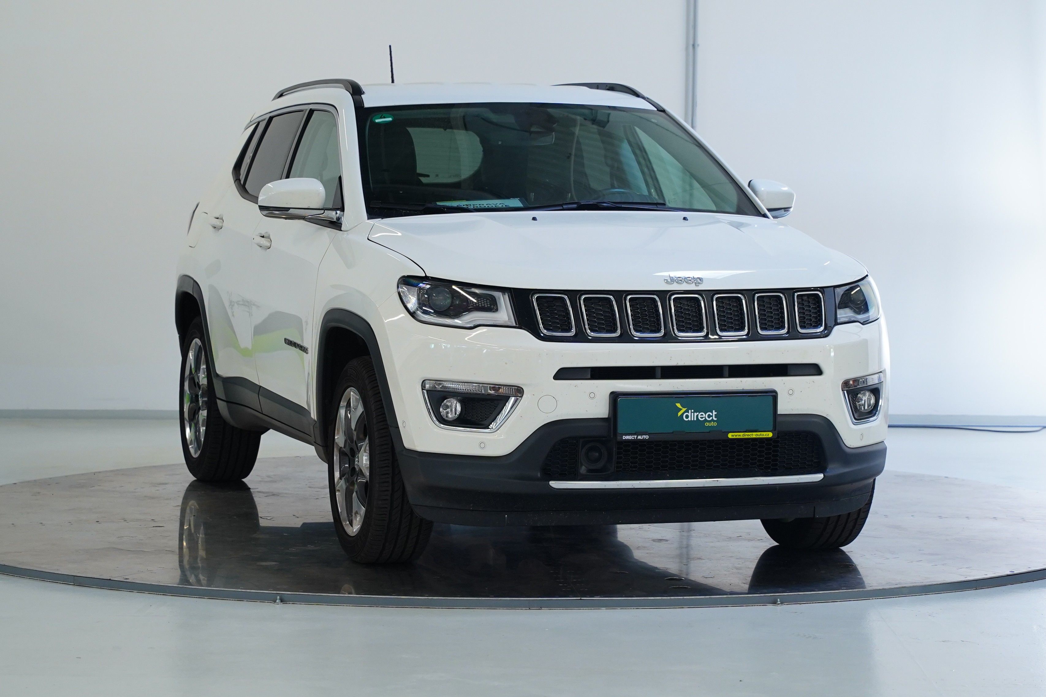 Jeep Compass, 1.4 M-Air 125 kW 4WD Limited - fotka 4