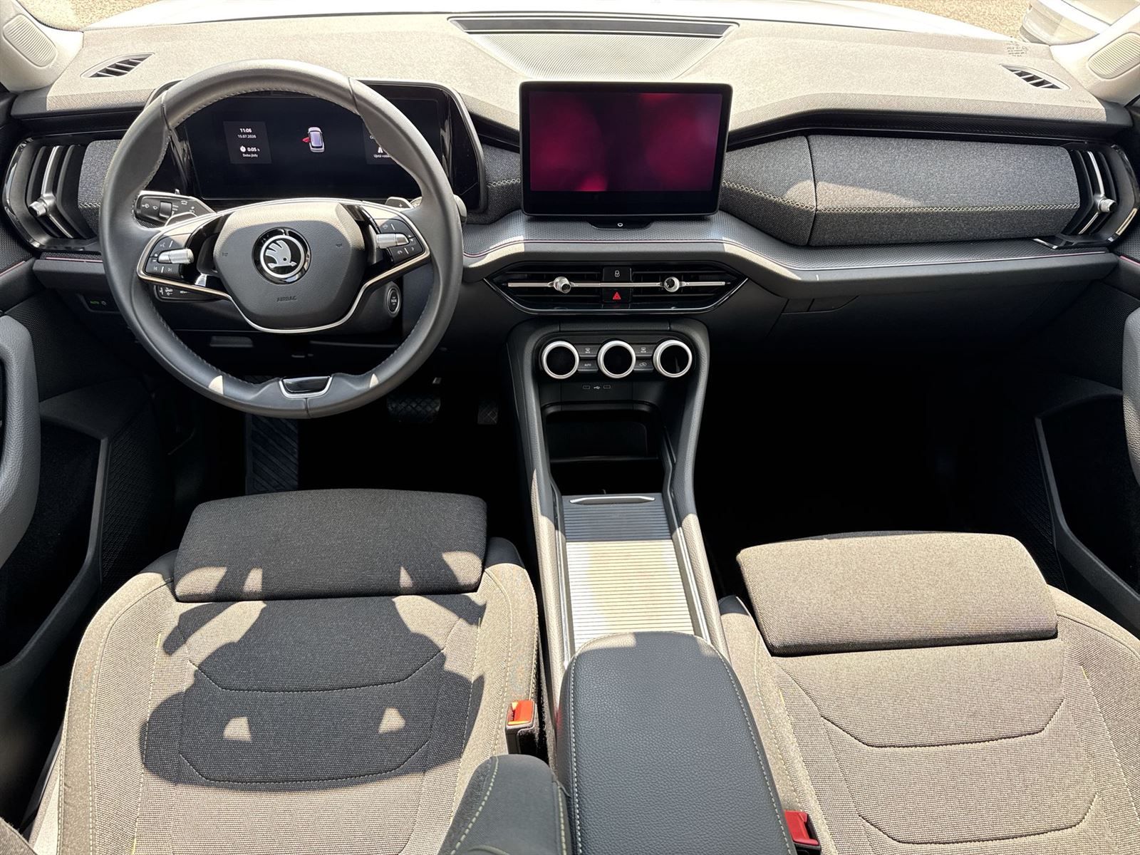 Škoda Kodiaq, 2.0 TDI DSG Selection - fotka 5