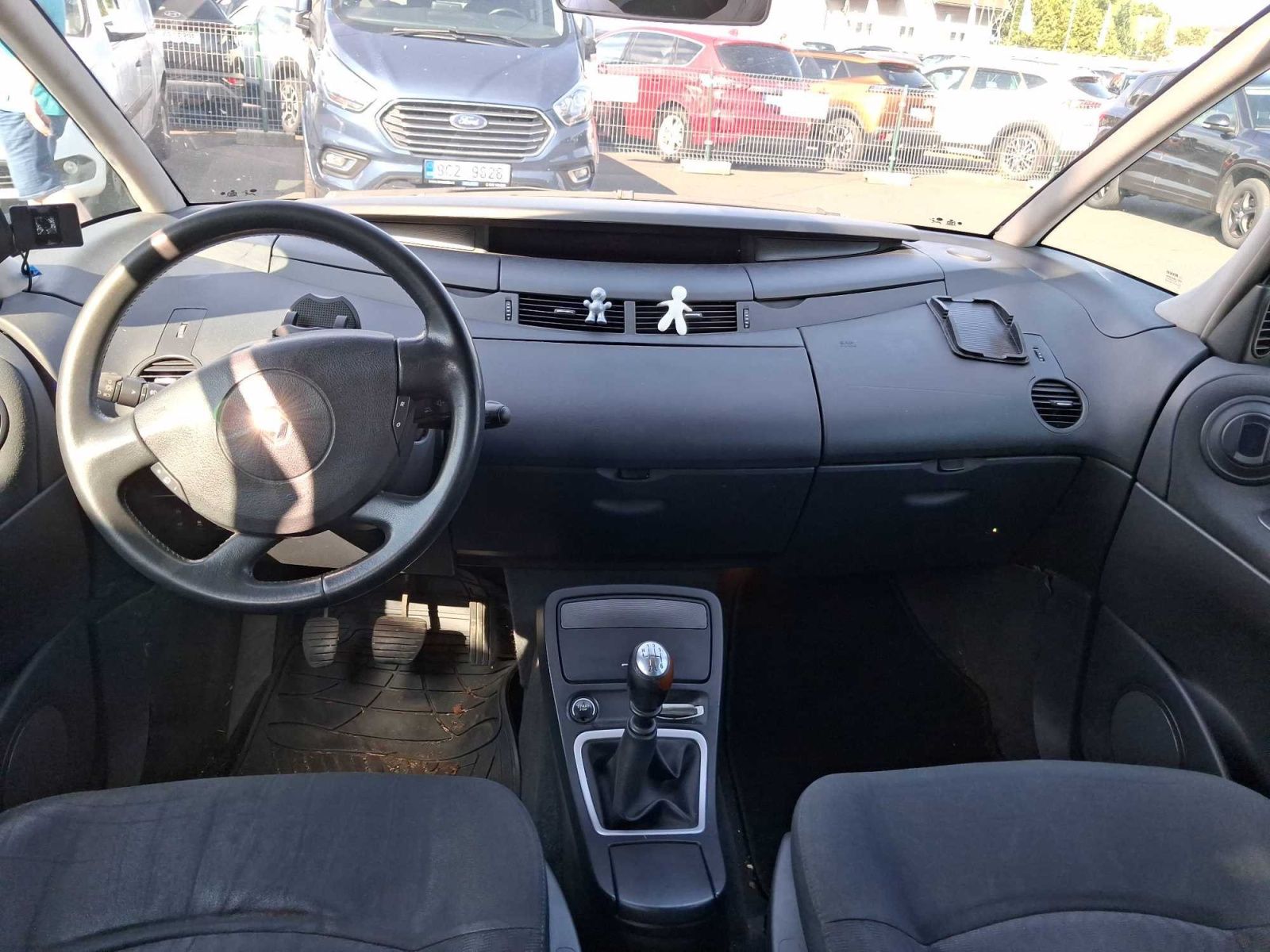 Renault Espace, 2.0 dCi, Tažné - fotka 3