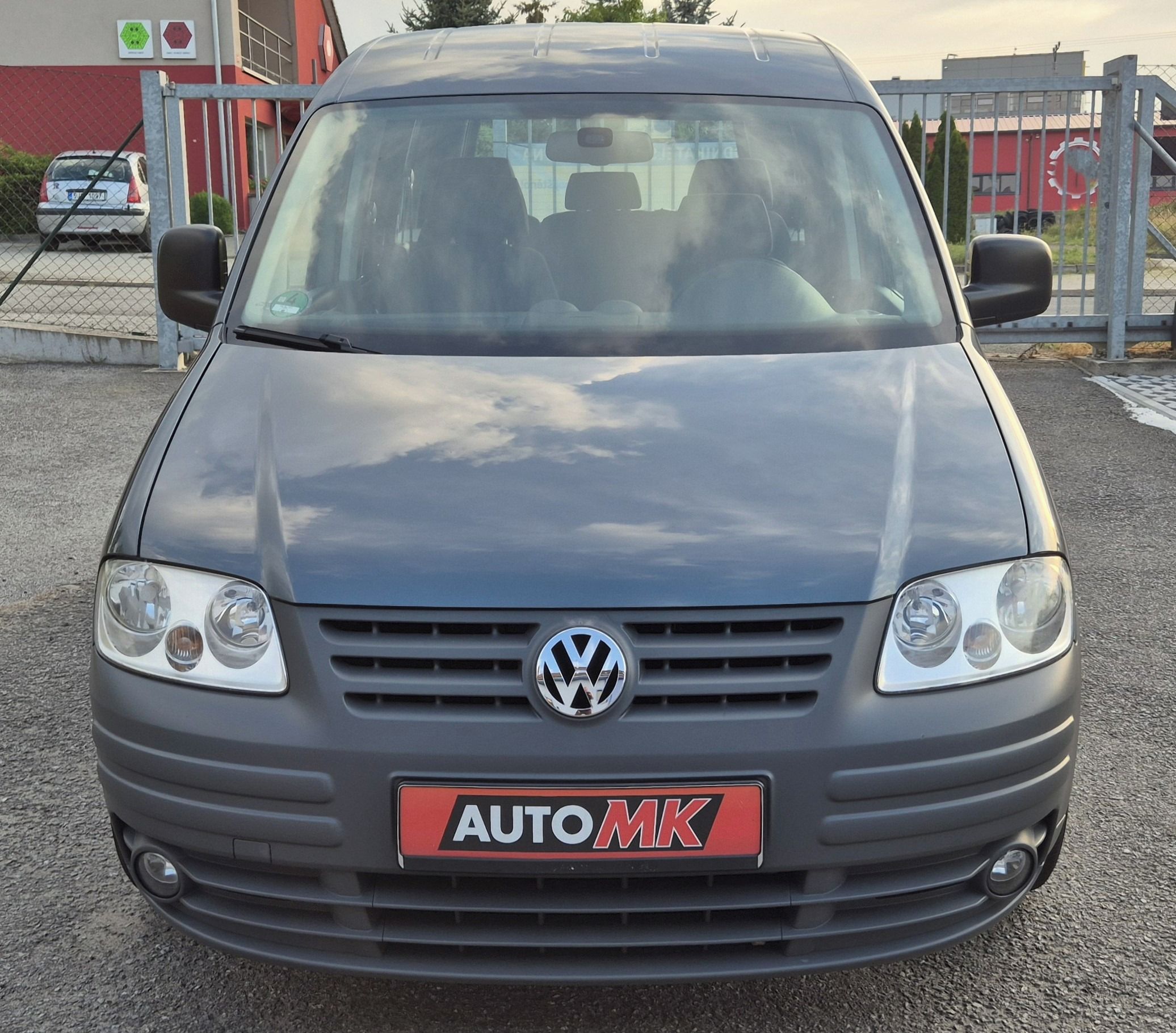 Volkswagen Caddy, 1.4 16V 59 KW 2maj serv kniha - fotka 2