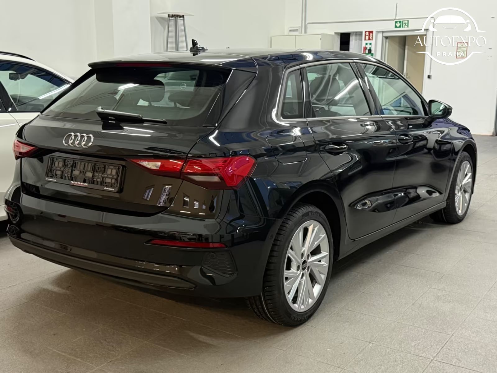 Audi A3, Sportback 35TDI S-Tronic - fotka 3
