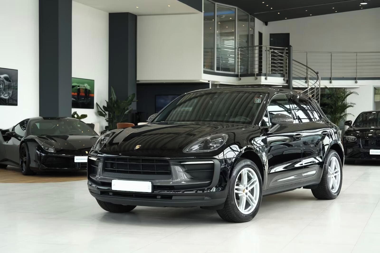 Porsche Macan, T-Sport*Kůže*Kamera*Navi*Led* - fotka 3
