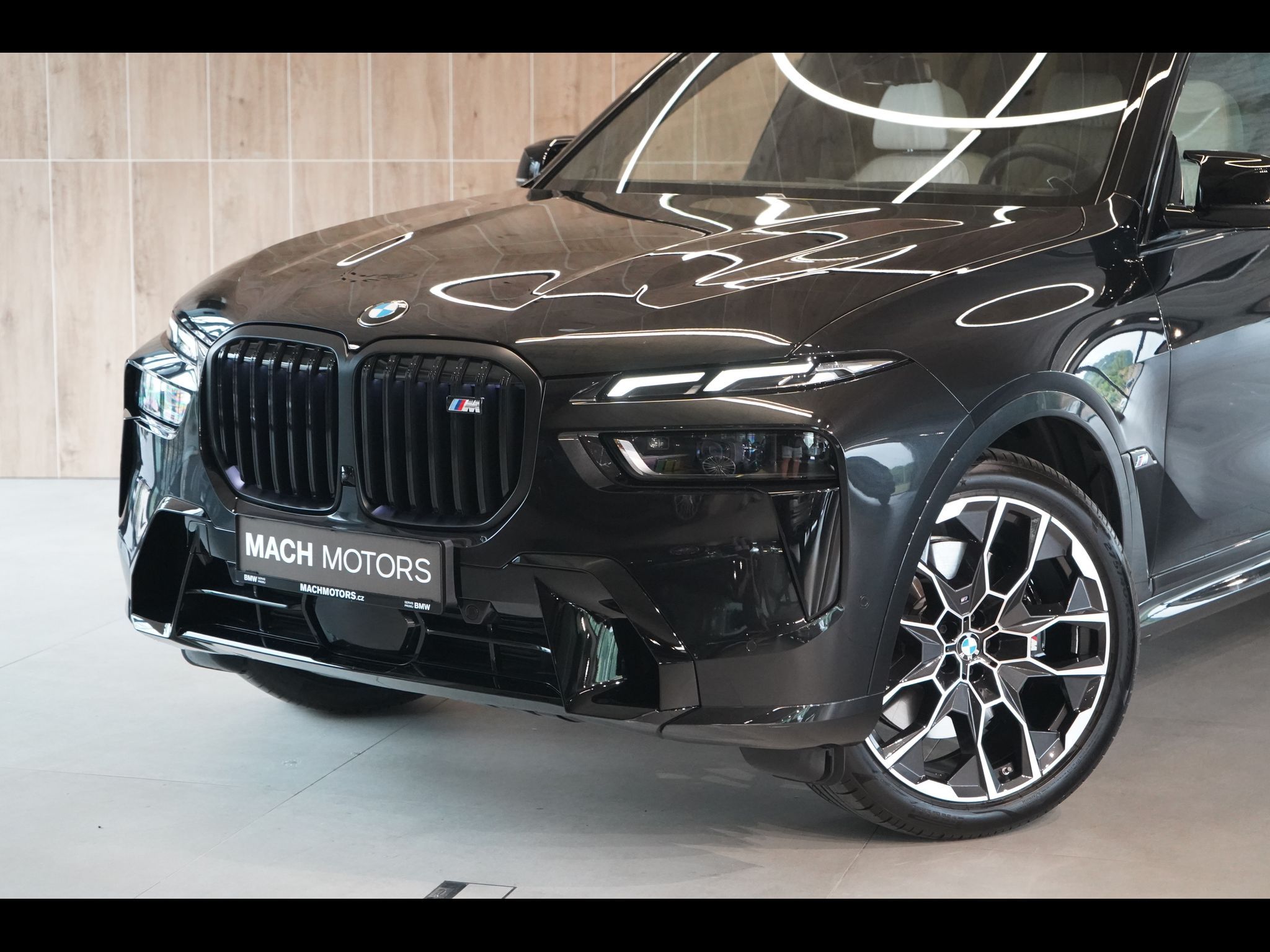 BMW X7, M60i xDrive, Masáž, Skylounge - fotka 2