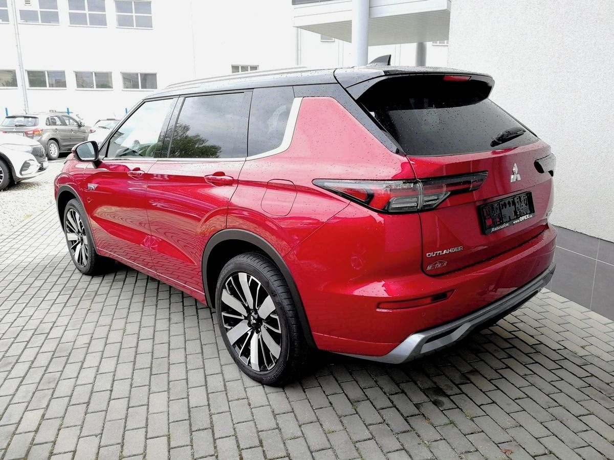 Mitsubishi Outlander, 2.4PHEV INSTYLE+ 8LET záruka - fotka 5
