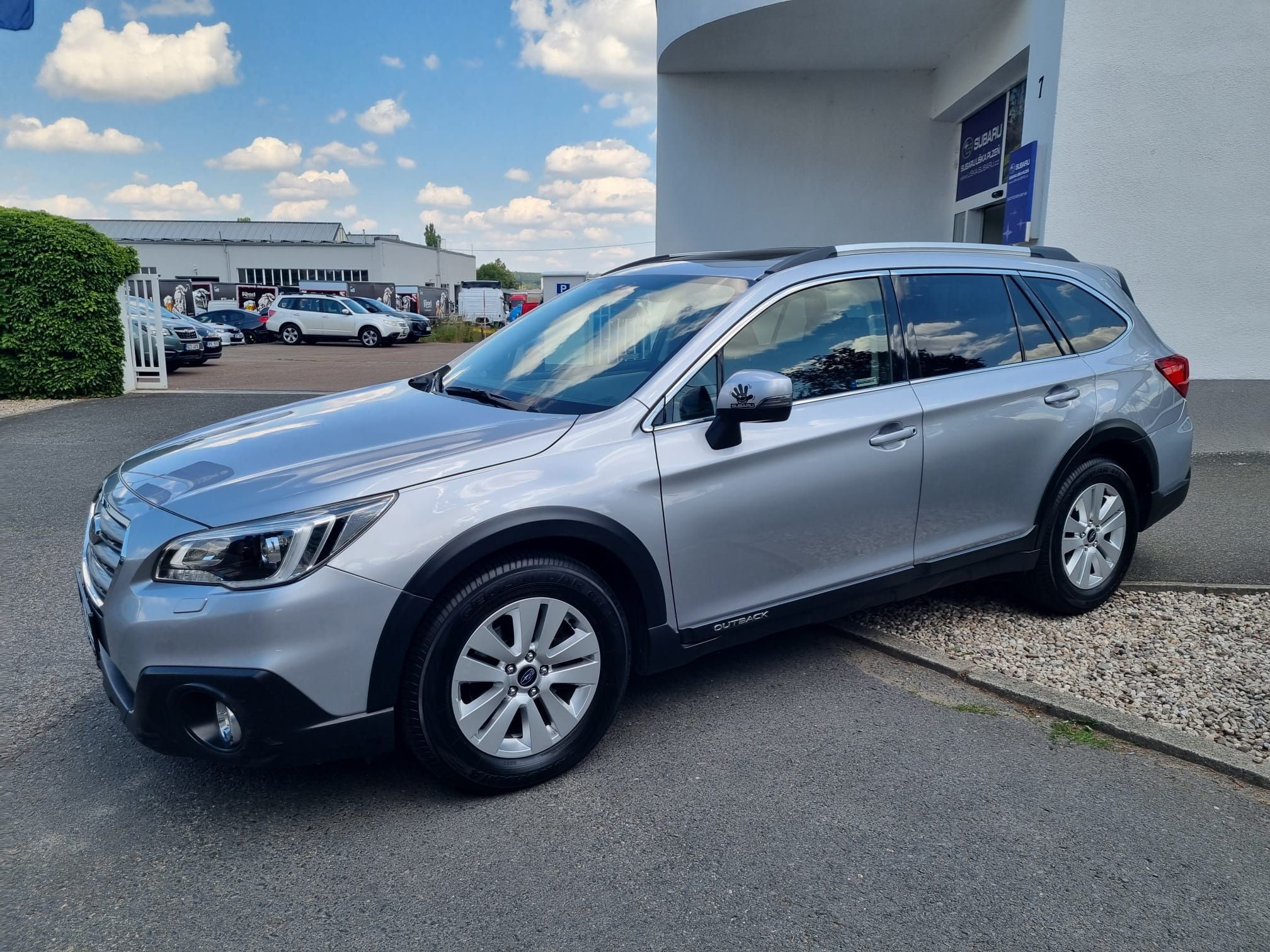 Subaru Outback, 2,5 CVT Comfort Navi ČR - fotka 6