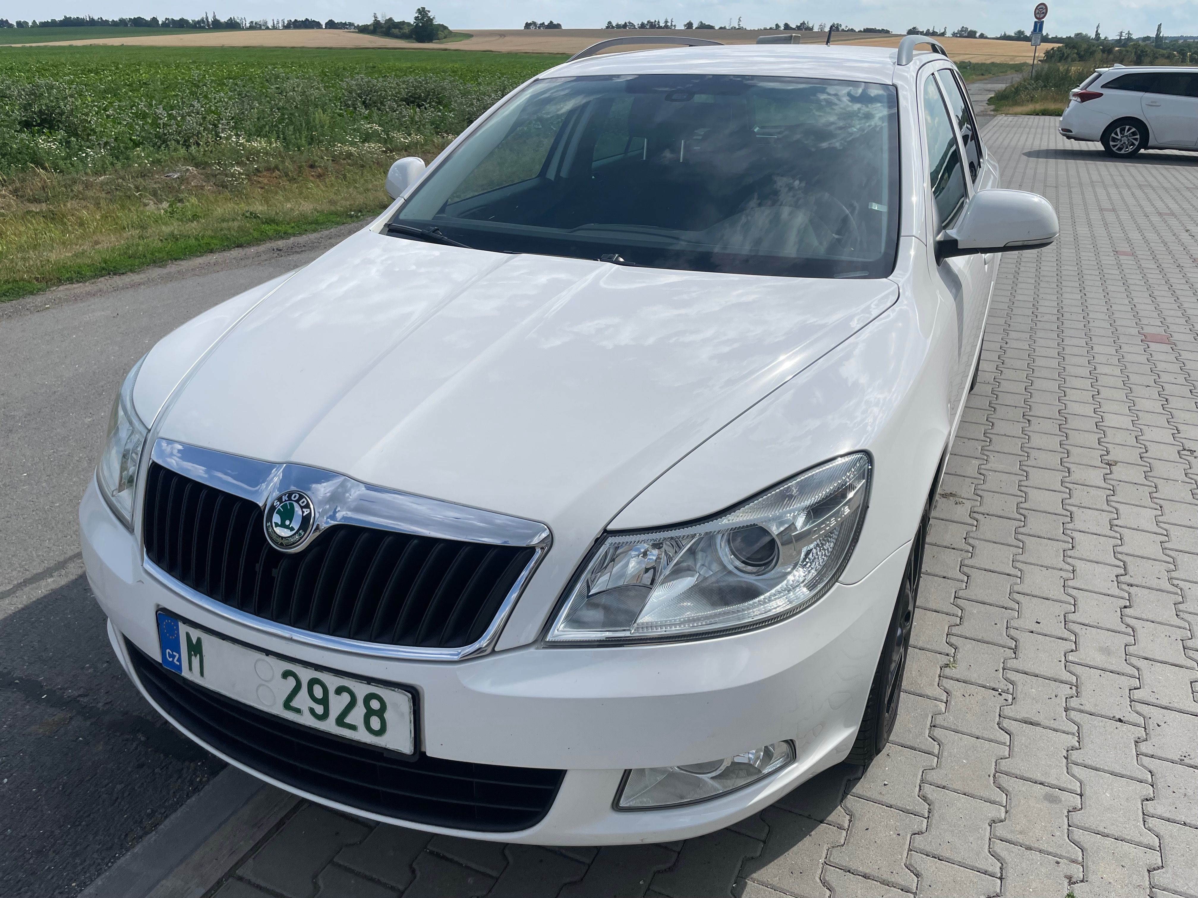 Škoda Octavia, 1,4 tsi 90kw 146000km TOP stav - fotka 2