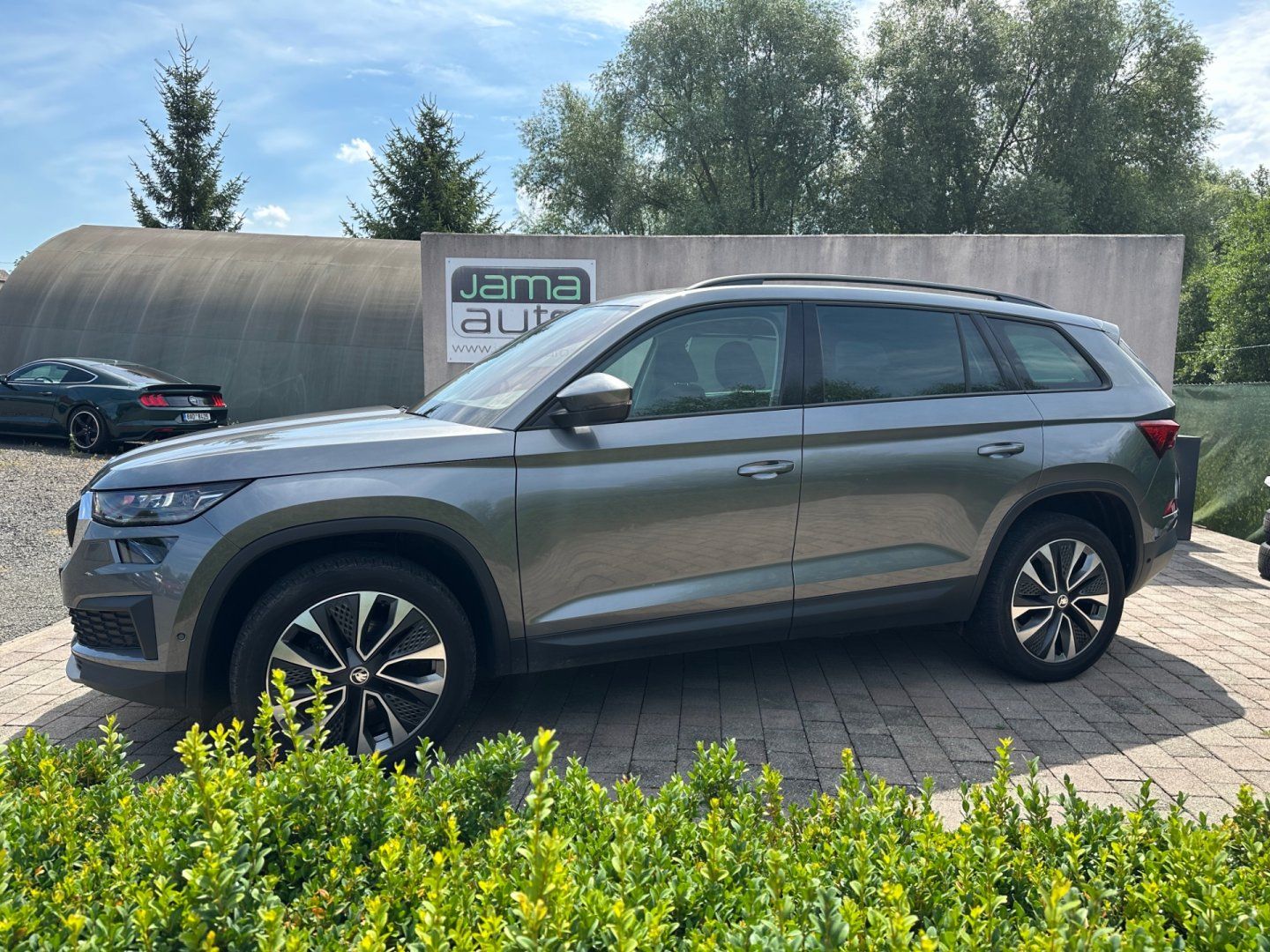 Škoda Kodiaq, 1,5TSI 110kW TOUR 1.MAJ NAVI - fotka 4