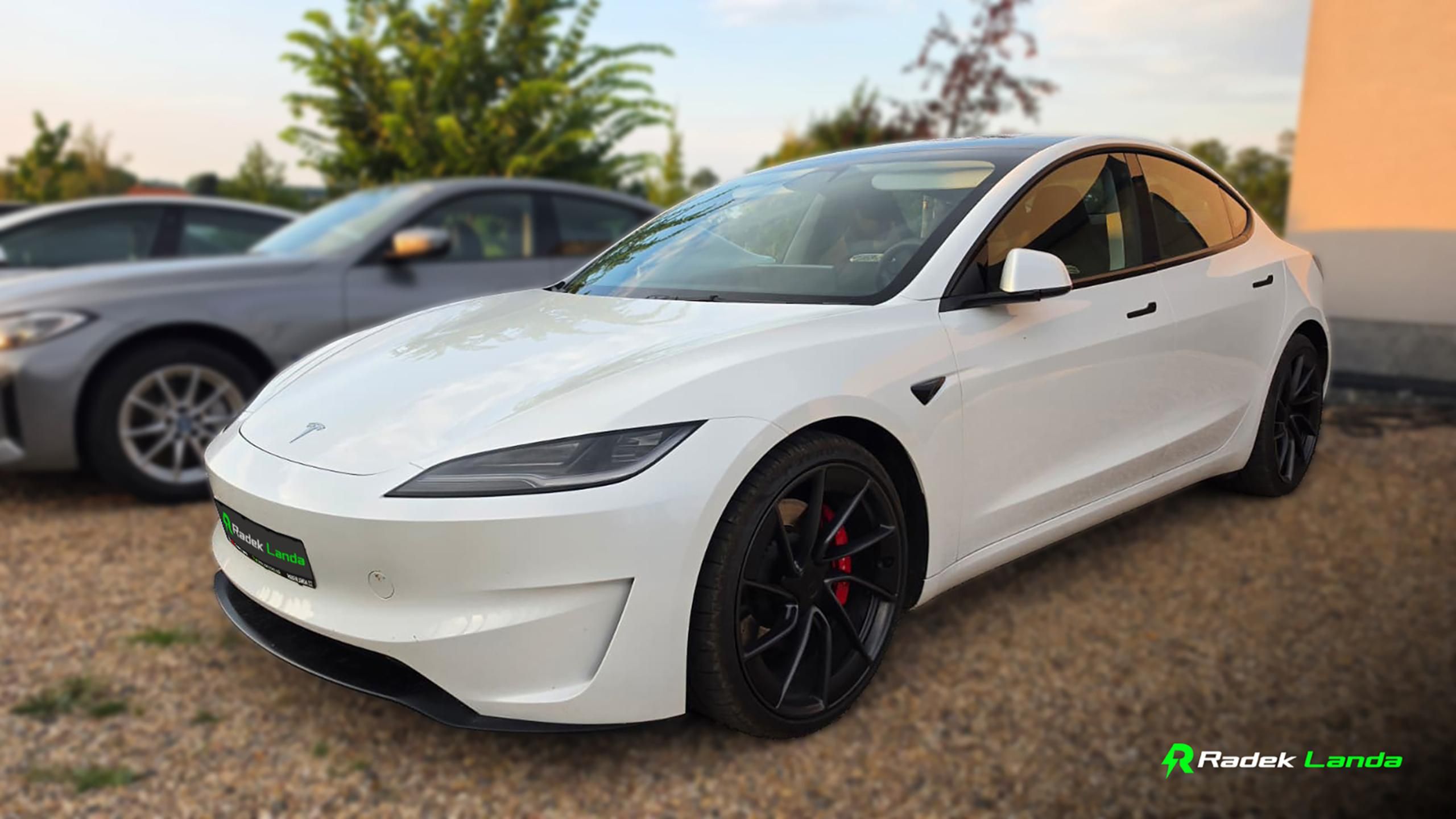 Tesla Model 3, Performance Highland - fotka 3