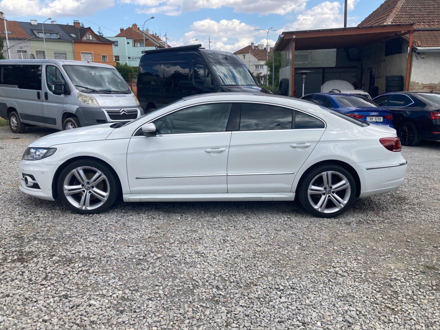 Volkswagen CC, 2.0 TDI, R-line, 4x4, DSG, ČR - fotka 3