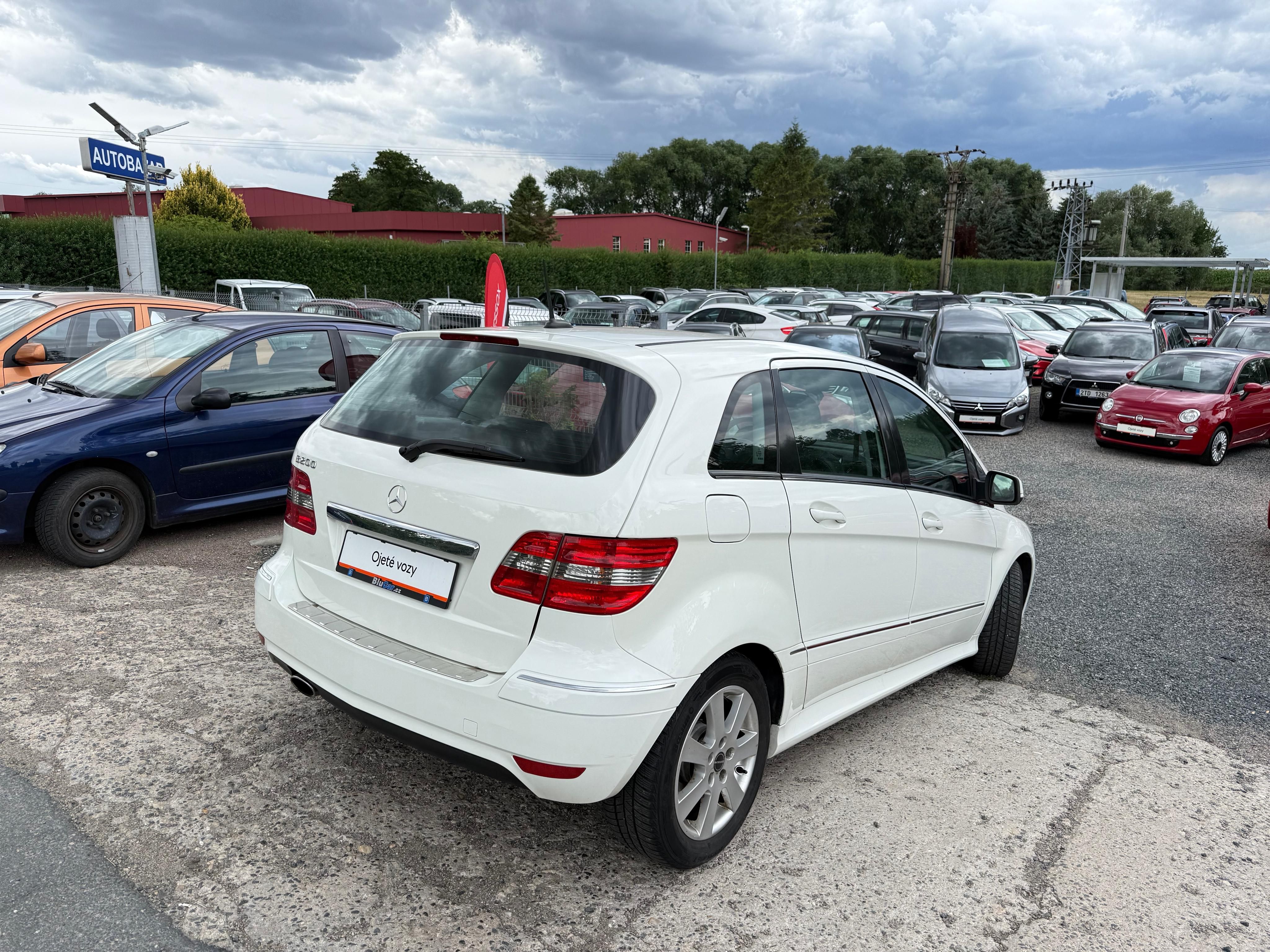 Mercedes-Benz Třídy B, 200i Sport Klima Výhřev - fotka 5