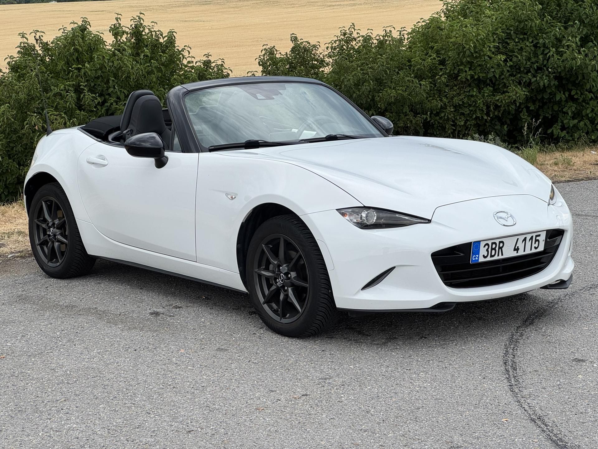 Mazda MX-5, 1.5 96 kW Soft top Výhřev sed. - fotka 5