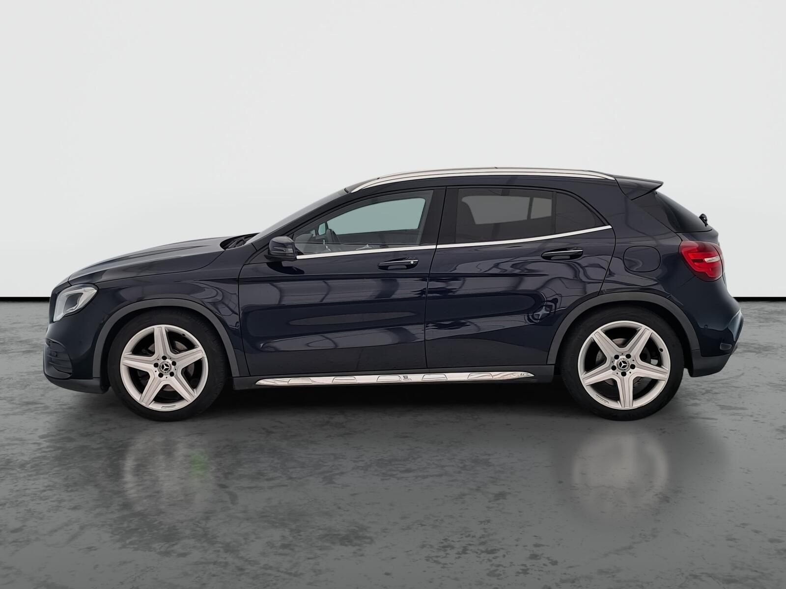 Mercedes-Benz GLA, 250 4MATIC, 4X4, Automat - fotka 3