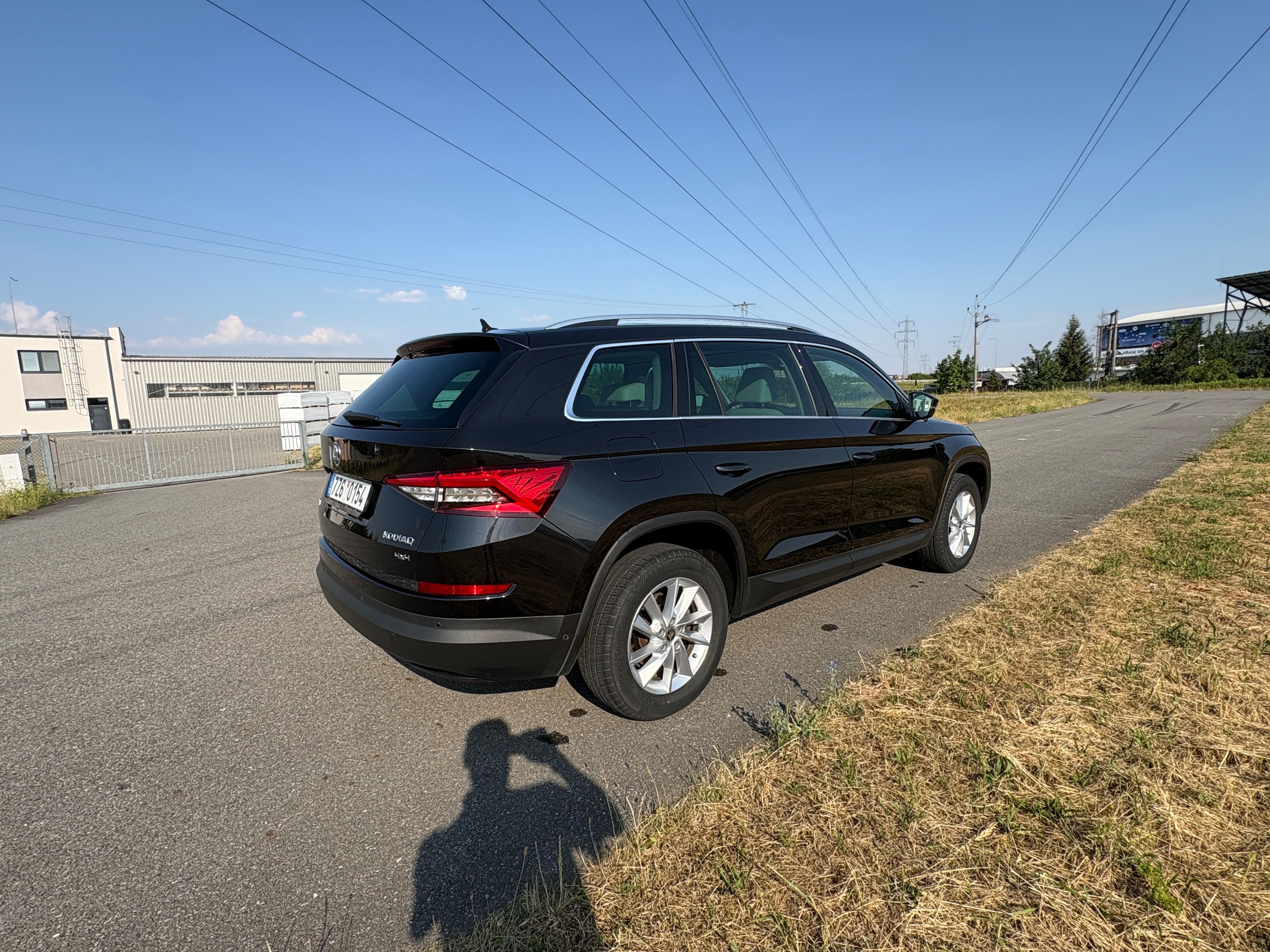 Škoda Kodiaq, 2.0 TDI 140kW 4x4 Webasto Pano - fotka 6