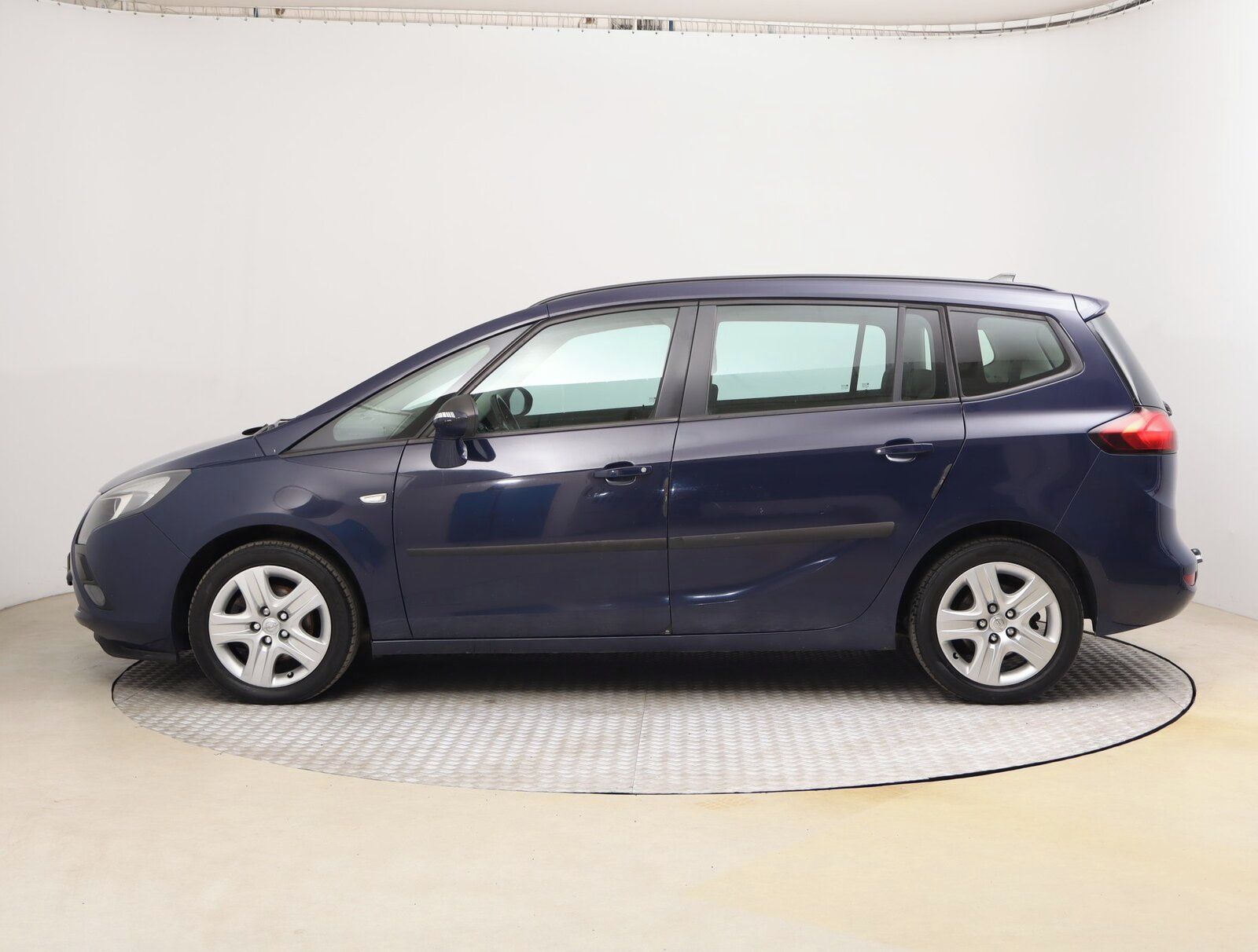 Opel Zafira, 1.4 Turbo, 7 míst - fotka 3