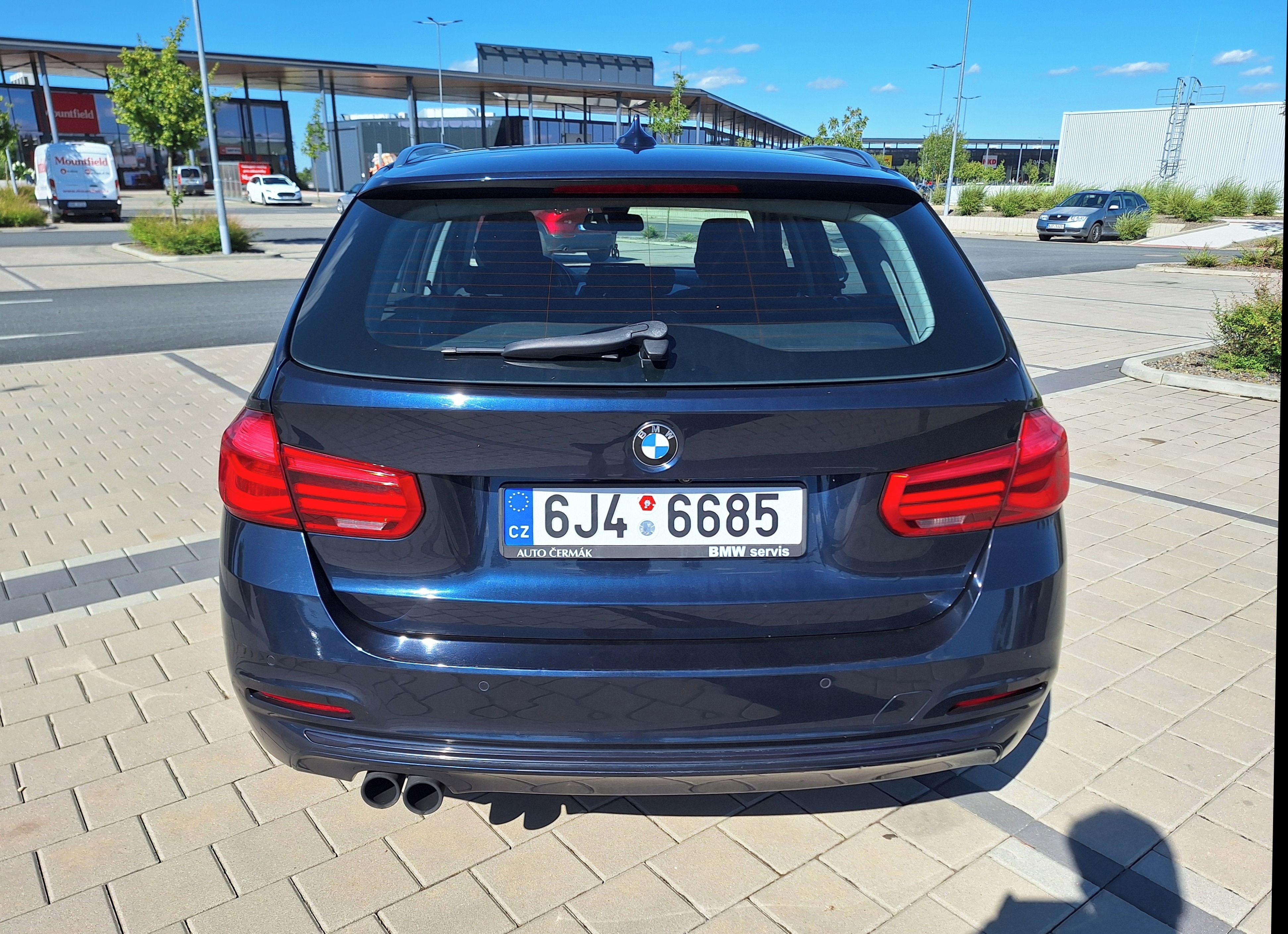 BMW Řada 3, 320d xDrive, LED, tažné - fotka 5
