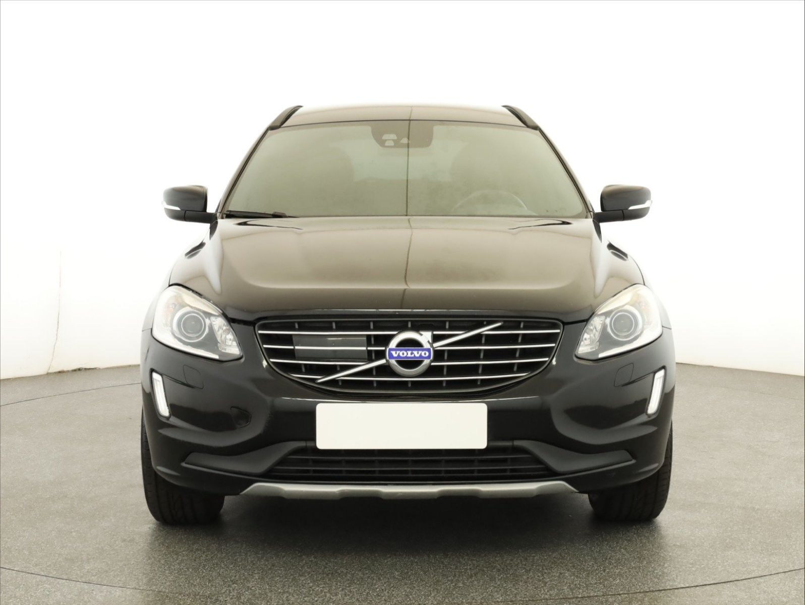 Volvo XC60, D4, 4X4, Automat, Kůže, Navi - fotka 2