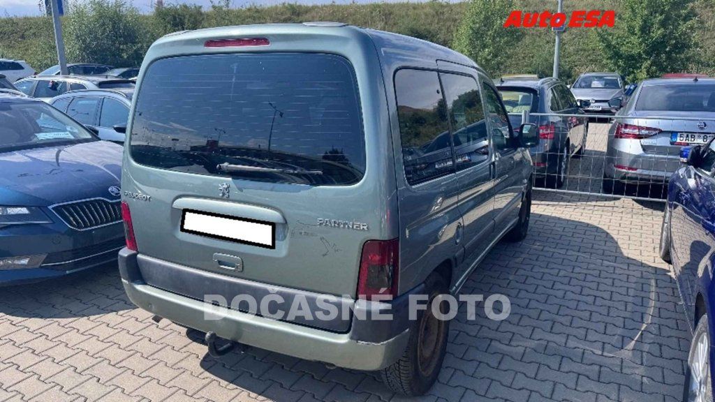 Peugeot Partner, 1.6 16V,AC,tažné - fotka 2