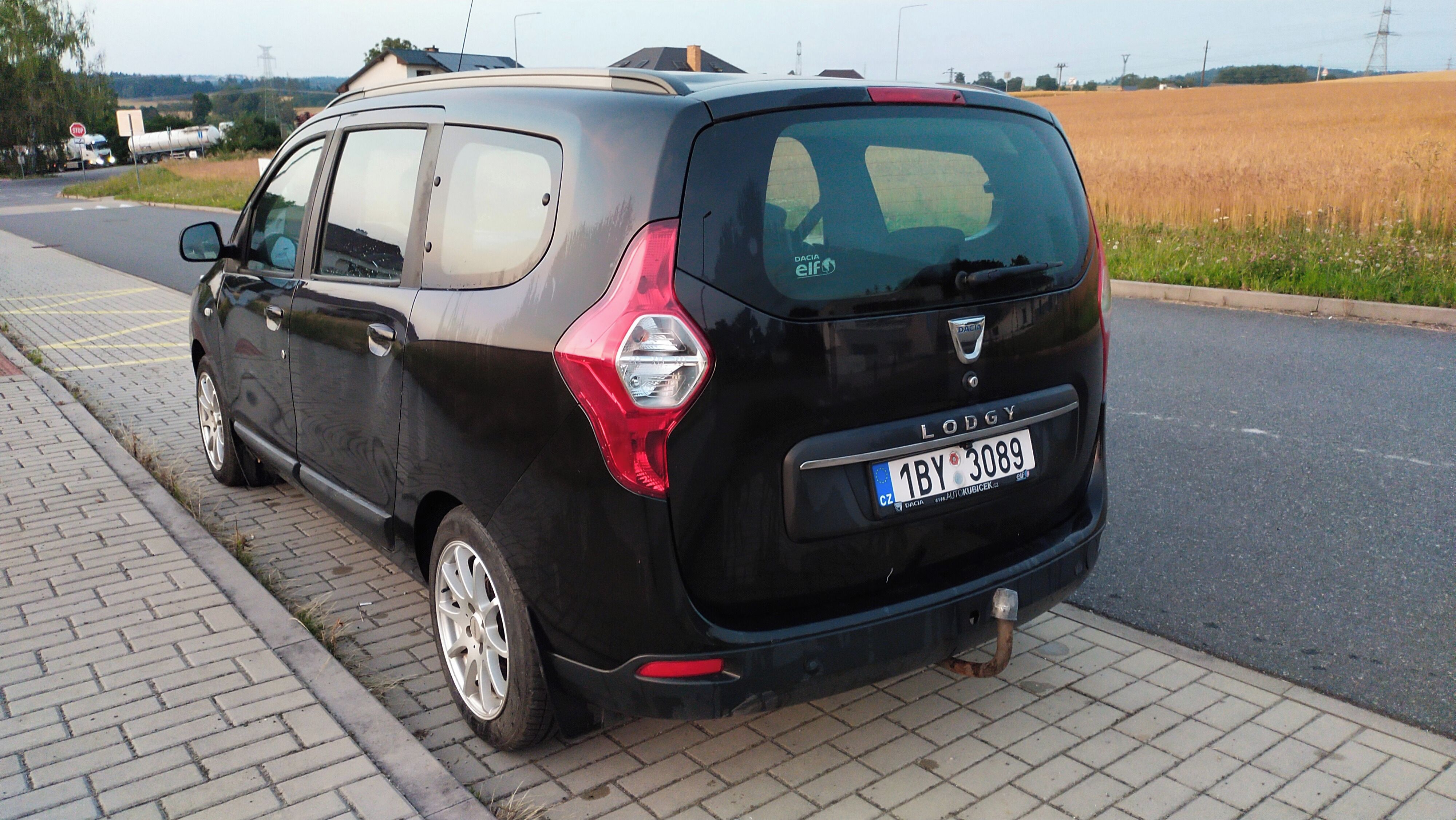 Dacia Lodgy, Dacia Lodgy dci 7m kamera Navi - fotka 5