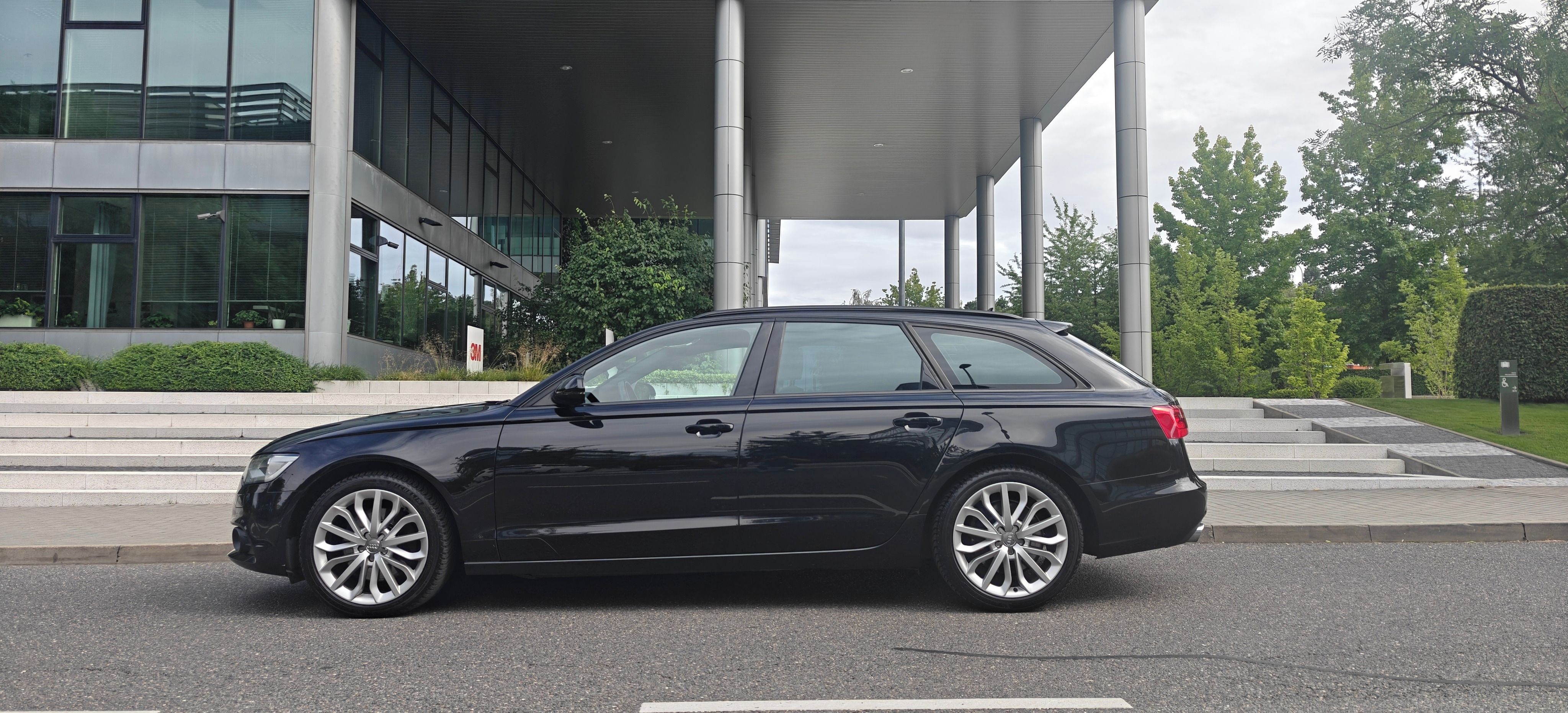 Audi A6, 3.0TDI Servis | Výbava - fotka 2
