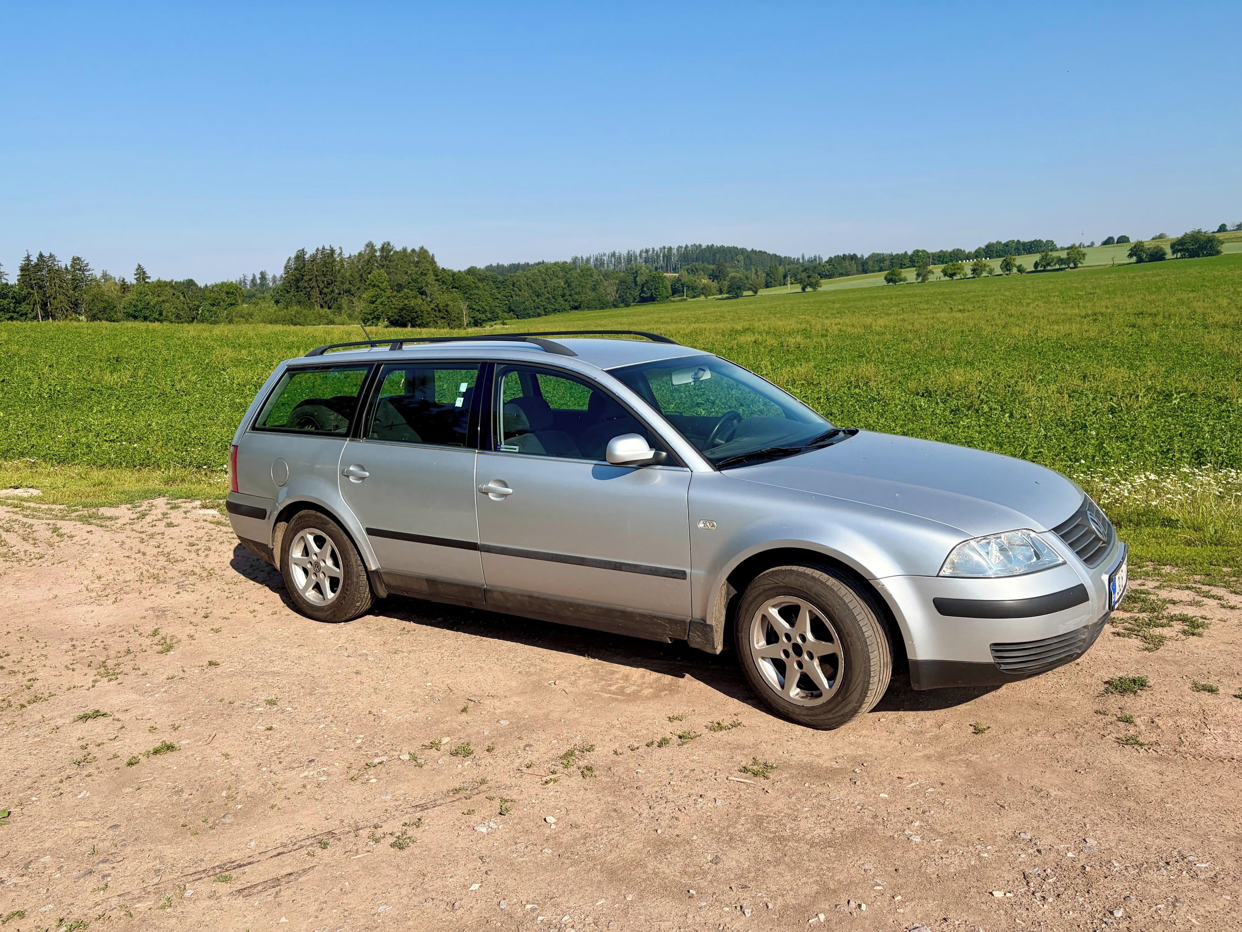 Volkswagen Passat Variant, 1.9 TDI 96 kW, STK 06/2028 - fotka 3