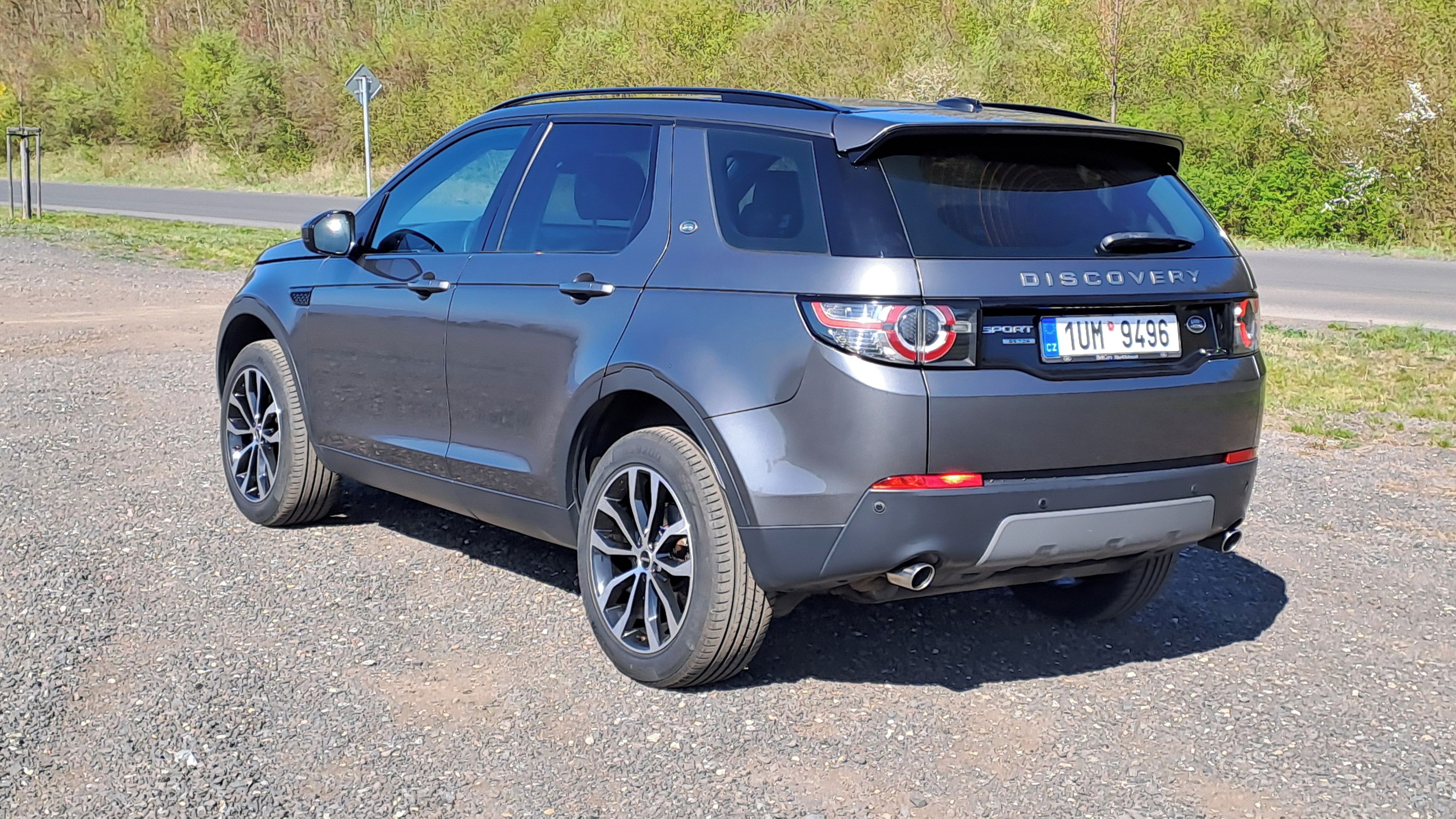 Land Rover Discovery Sport - fotka 3