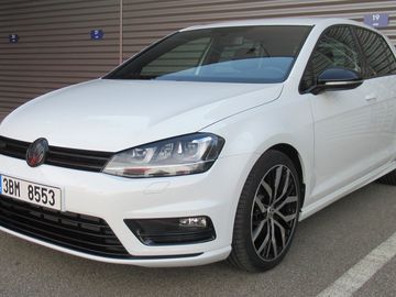 VII R-Line 1.4TSI DSG CZ 1Maj.