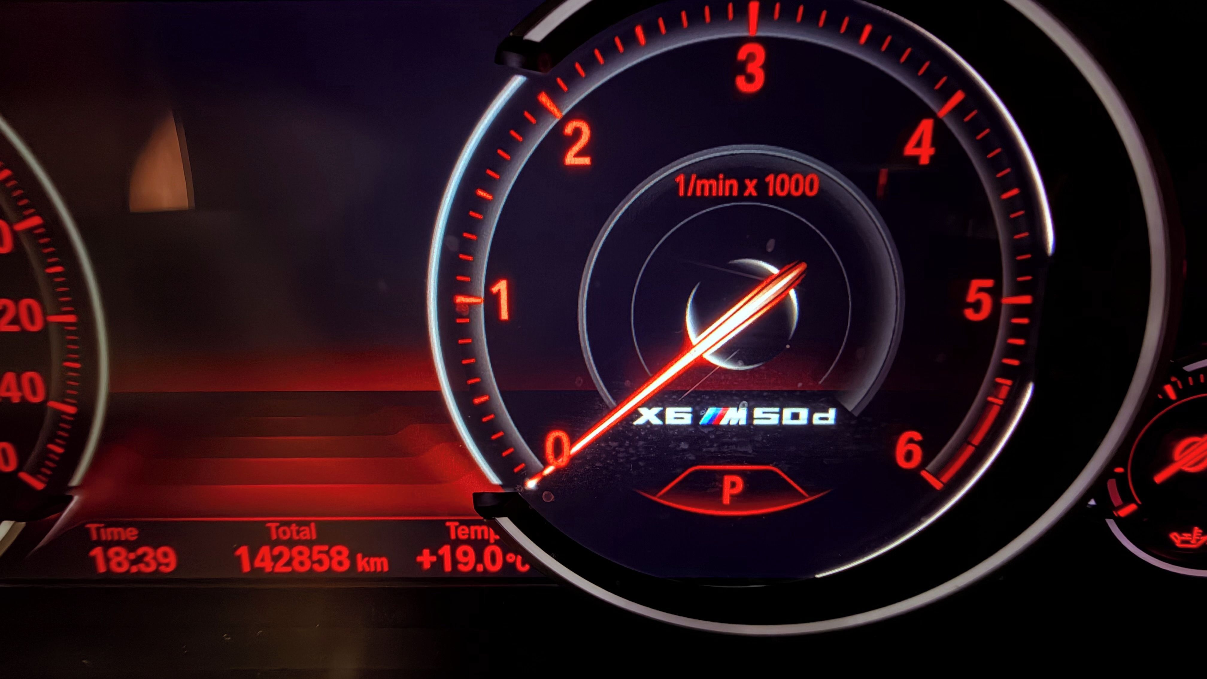 BMW X6, BMW X6 M50d - fotka 6