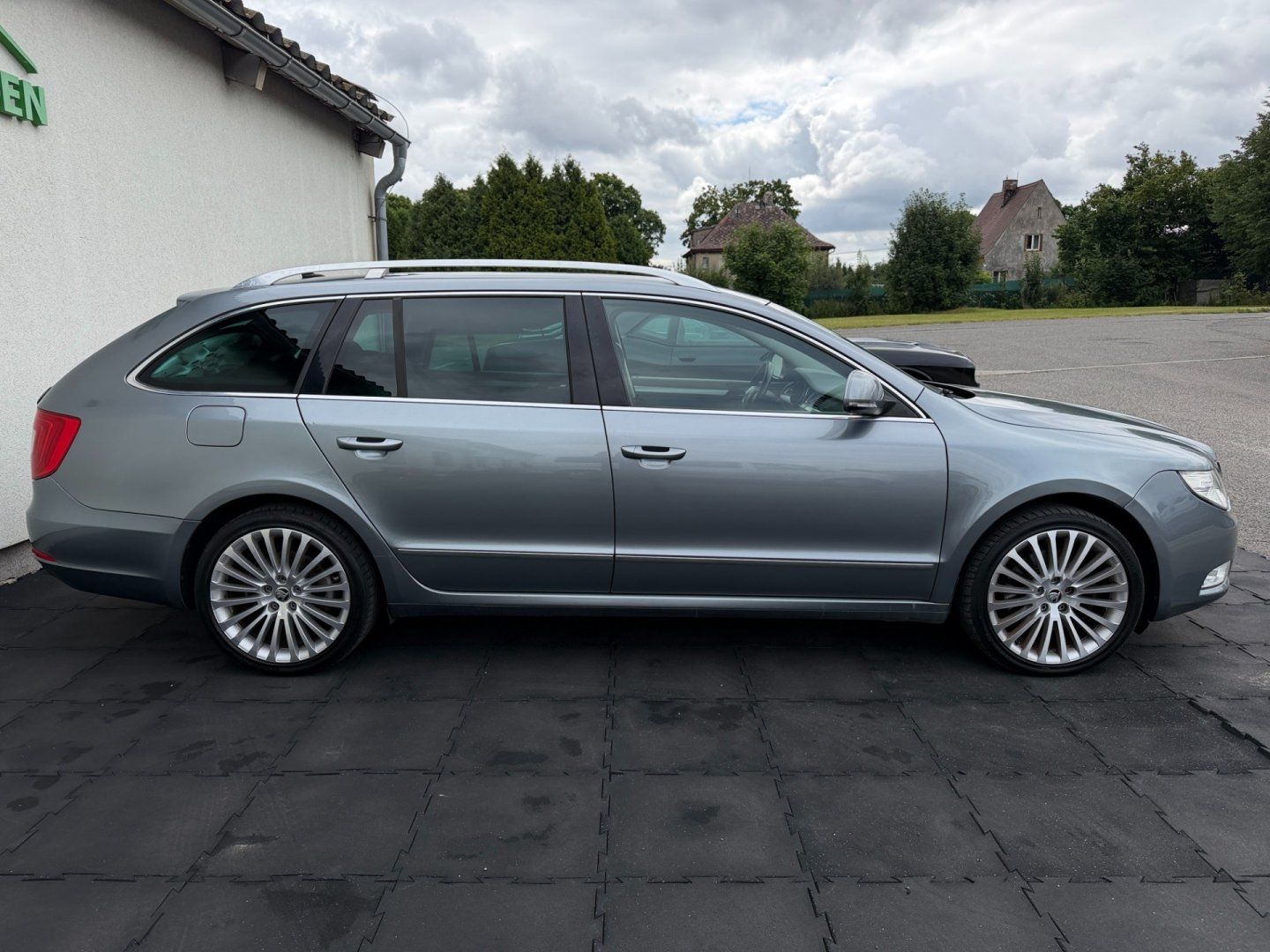 Škoda Superb, 2.0TDi 125kW 4x4 Eleganc 2xALU - fotka 6