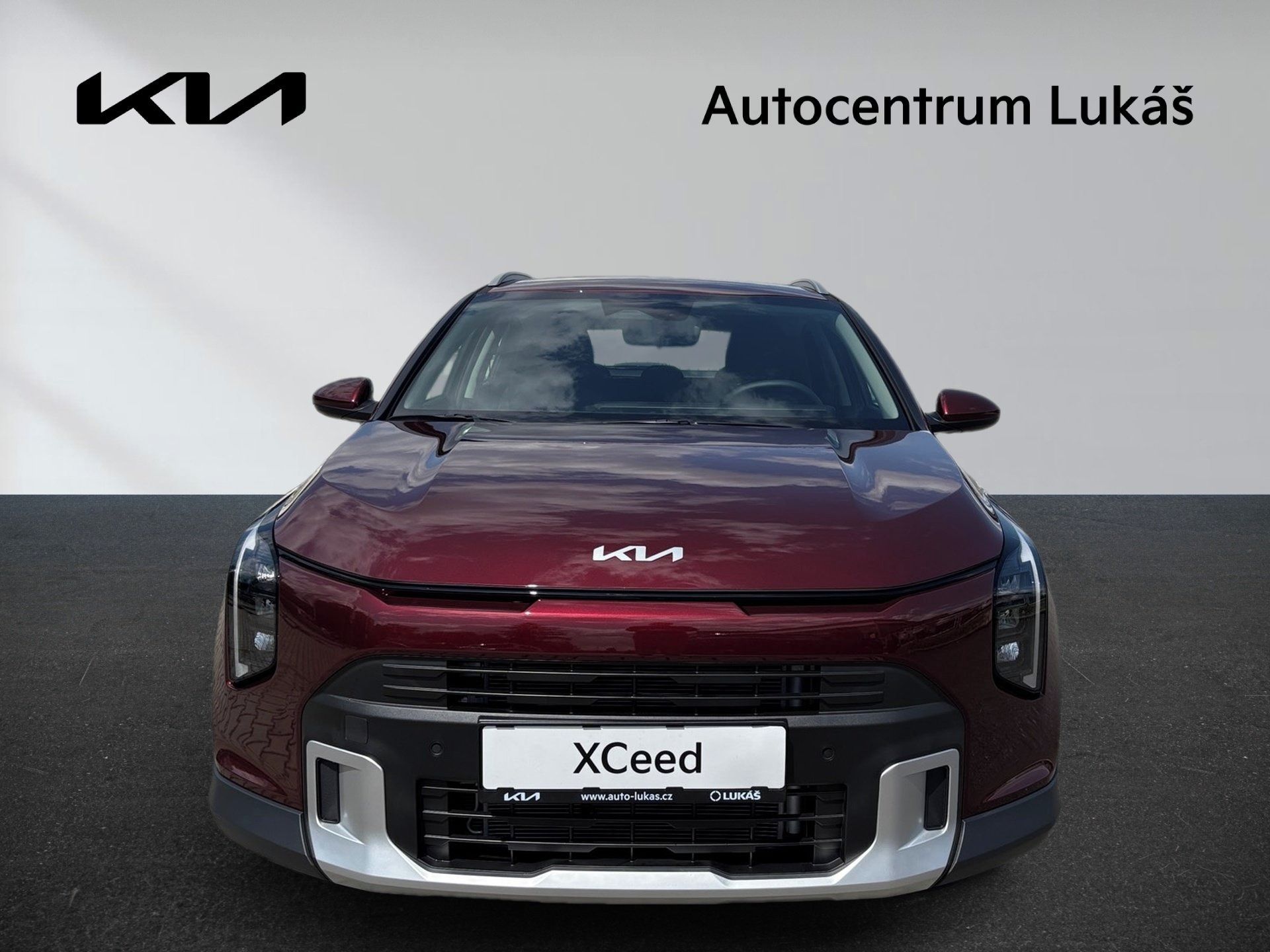 Kia XCee´d, NOVINKA skladový vůz - fotka 2