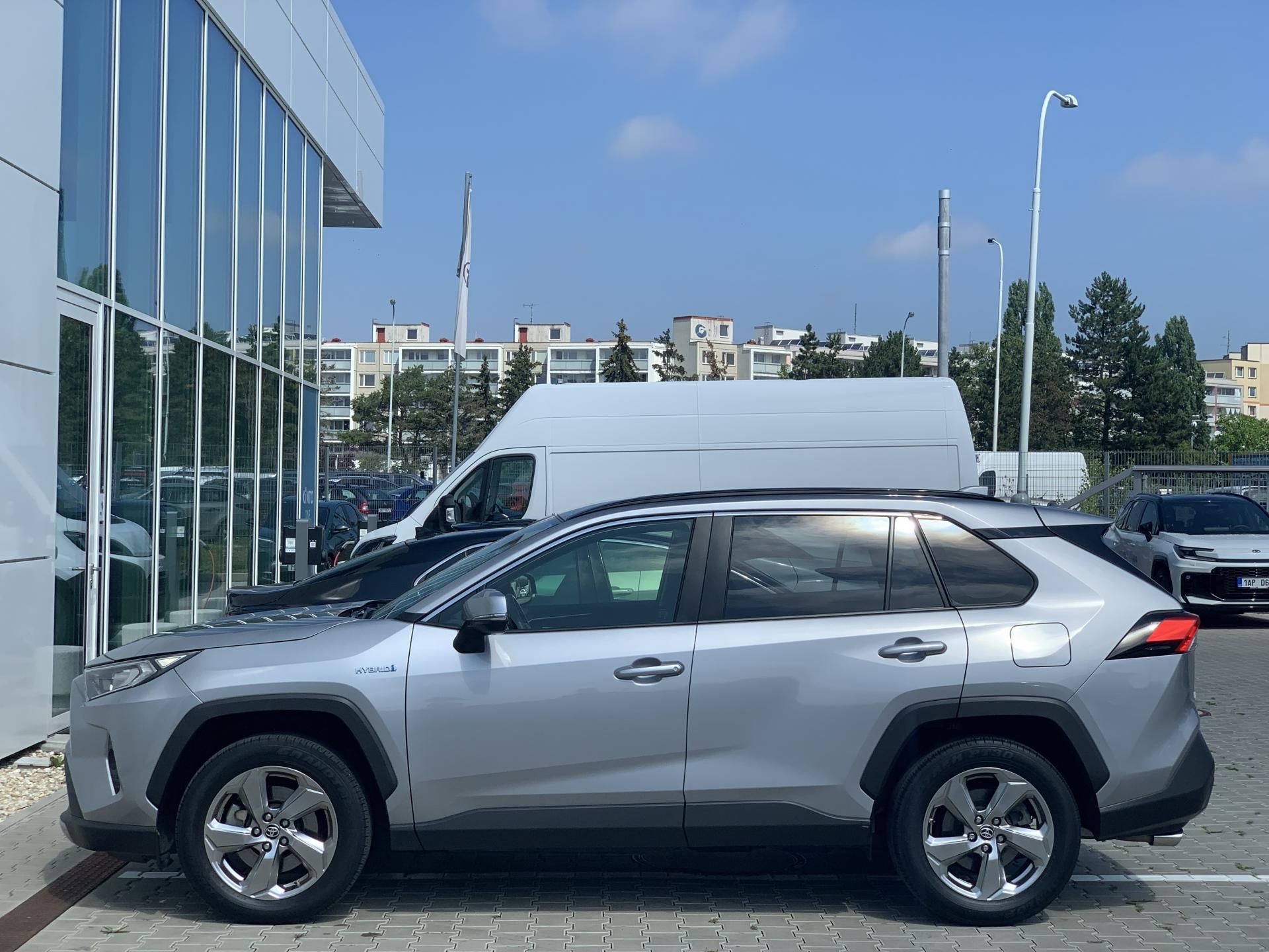 Toyota Rav4, COMFORT STYLE 2.5 HEV 160kW AT - fotka 4