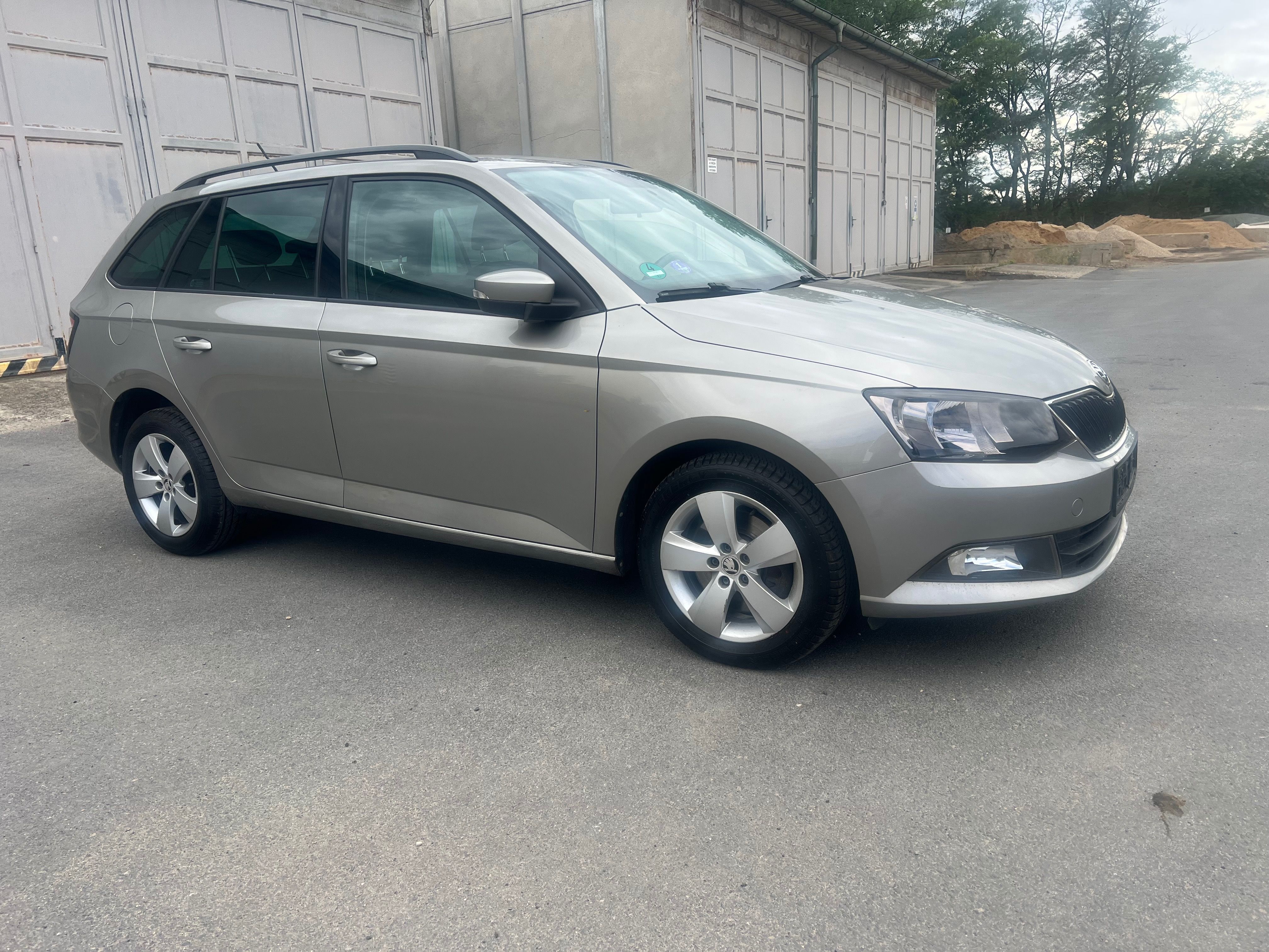 Škoda Fabia, 1.2 TSI 81 kW 140 000 km - fotka 5