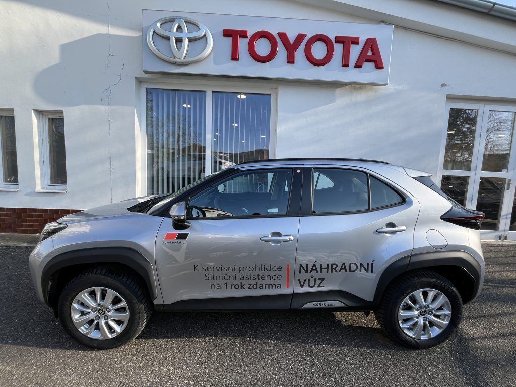 Toyota Yaris Cross, 1.5 HEV CVT, (2x4), Comfort - fotka 4