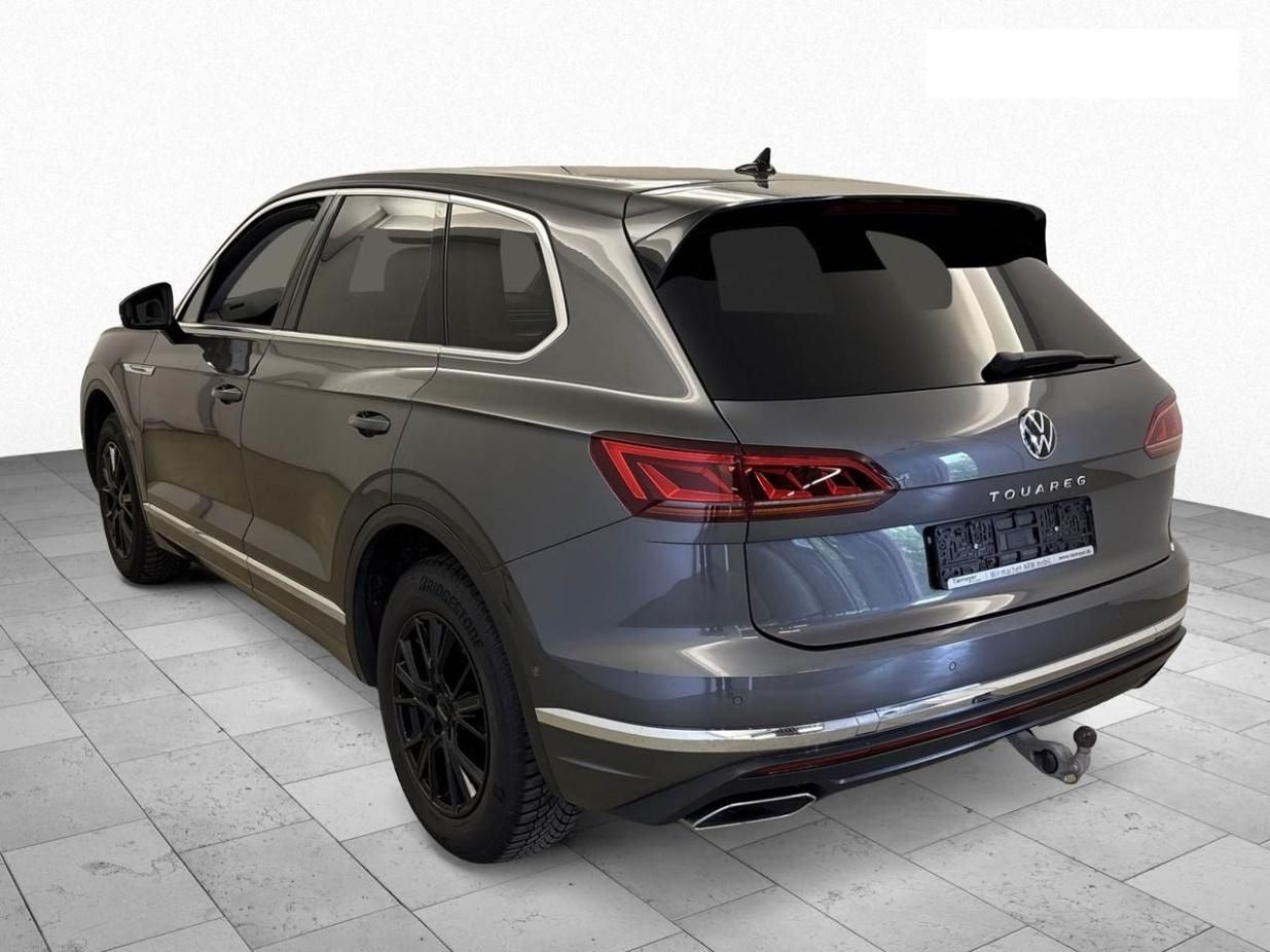 Volkswagen Touareg, 3,0TDi 170kw 4x4 DSG TZ 19ALU - fotka 3