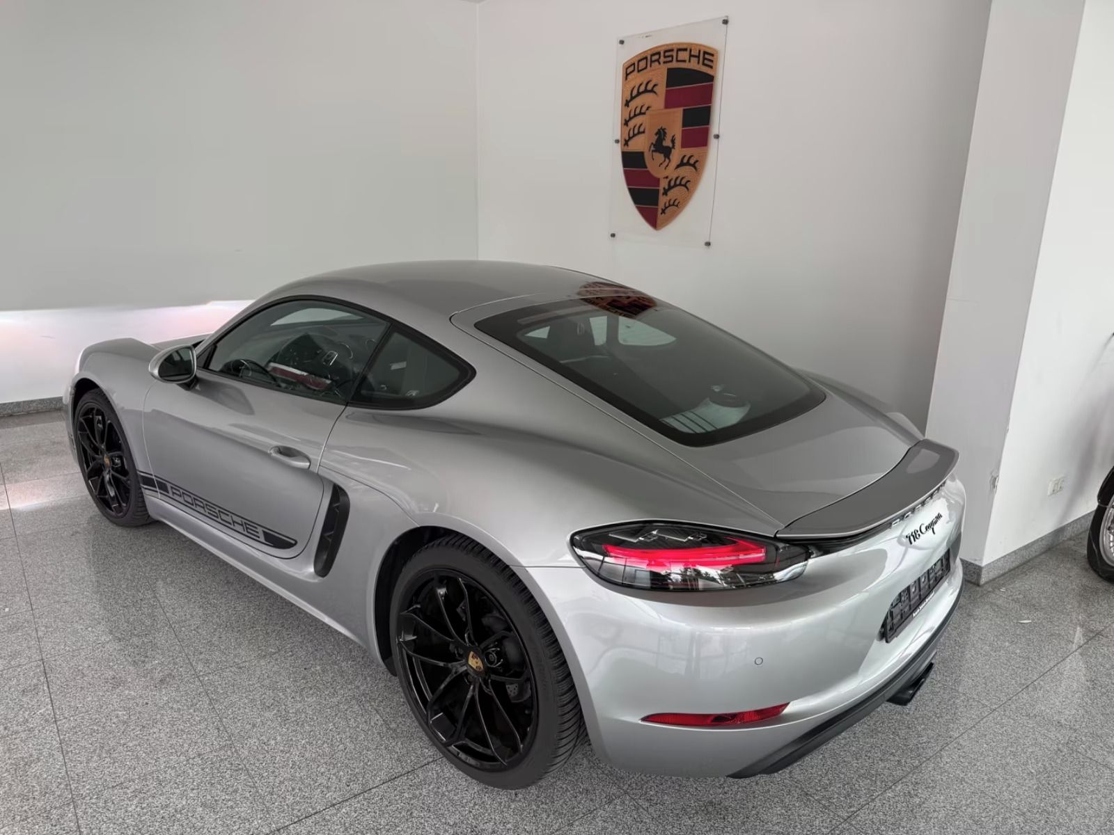 Porsche Cayman, 718  Style Edition*Kůže*Kamera - fotka 4