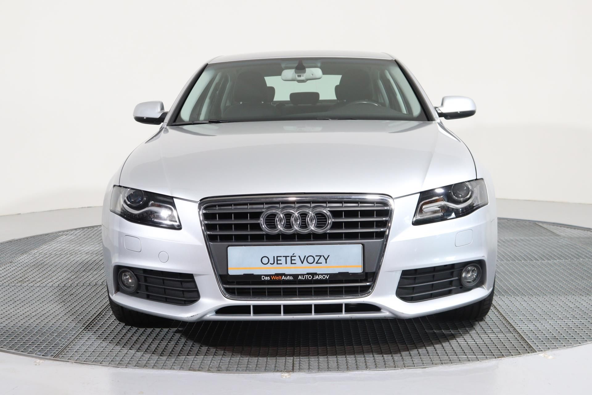 Audi A4, Audi A4 2,0 TDI - fotka 4