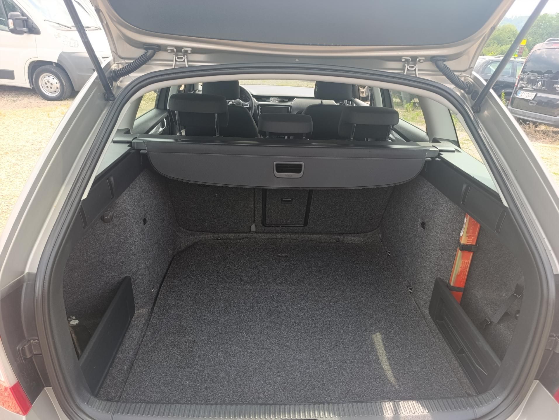 Škoda Octavia, 1.2 TSi - fotka 3