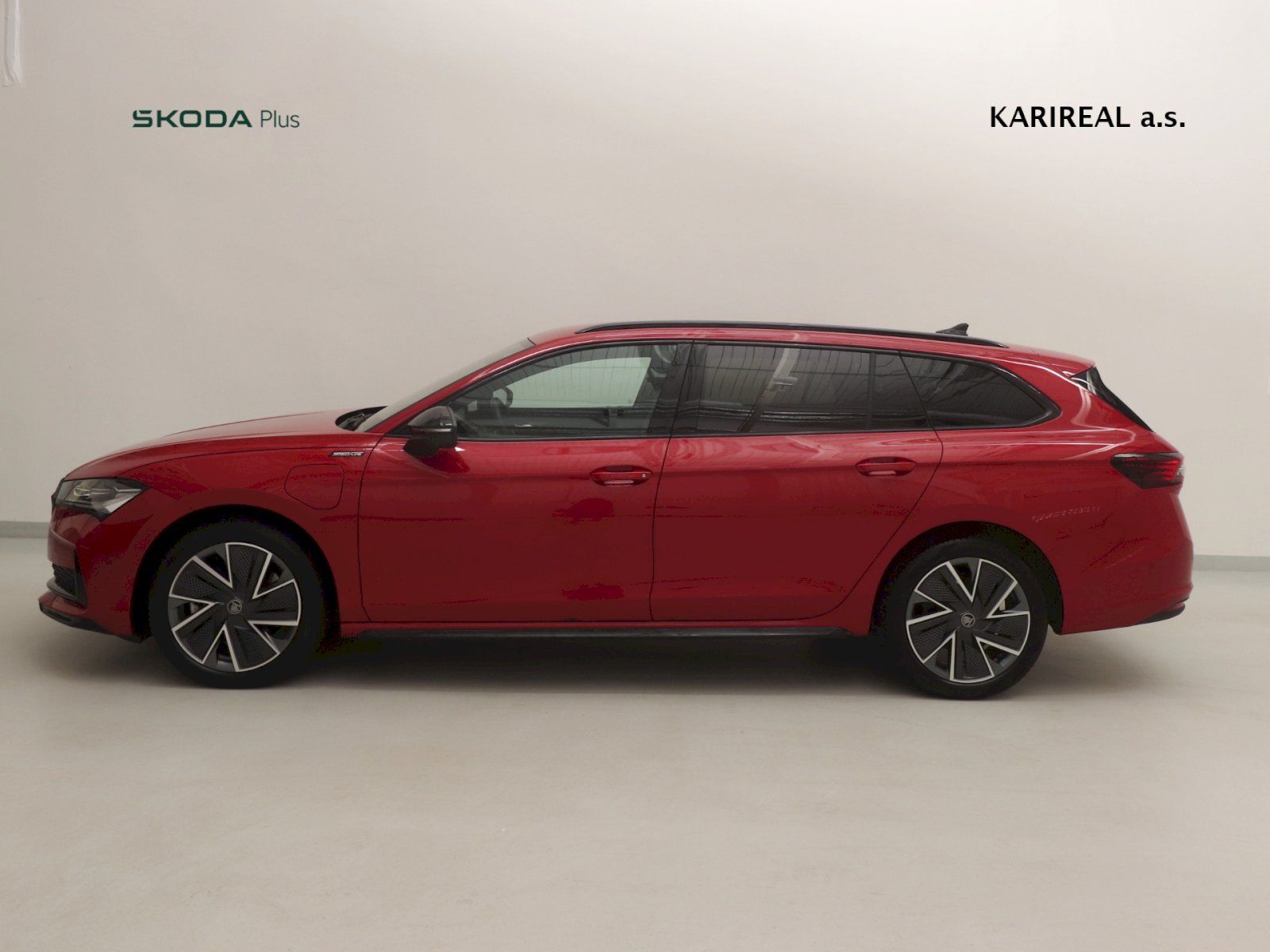 Škoda Superb, Combi TSI iV 150kW DSG SportLi - fotka 3