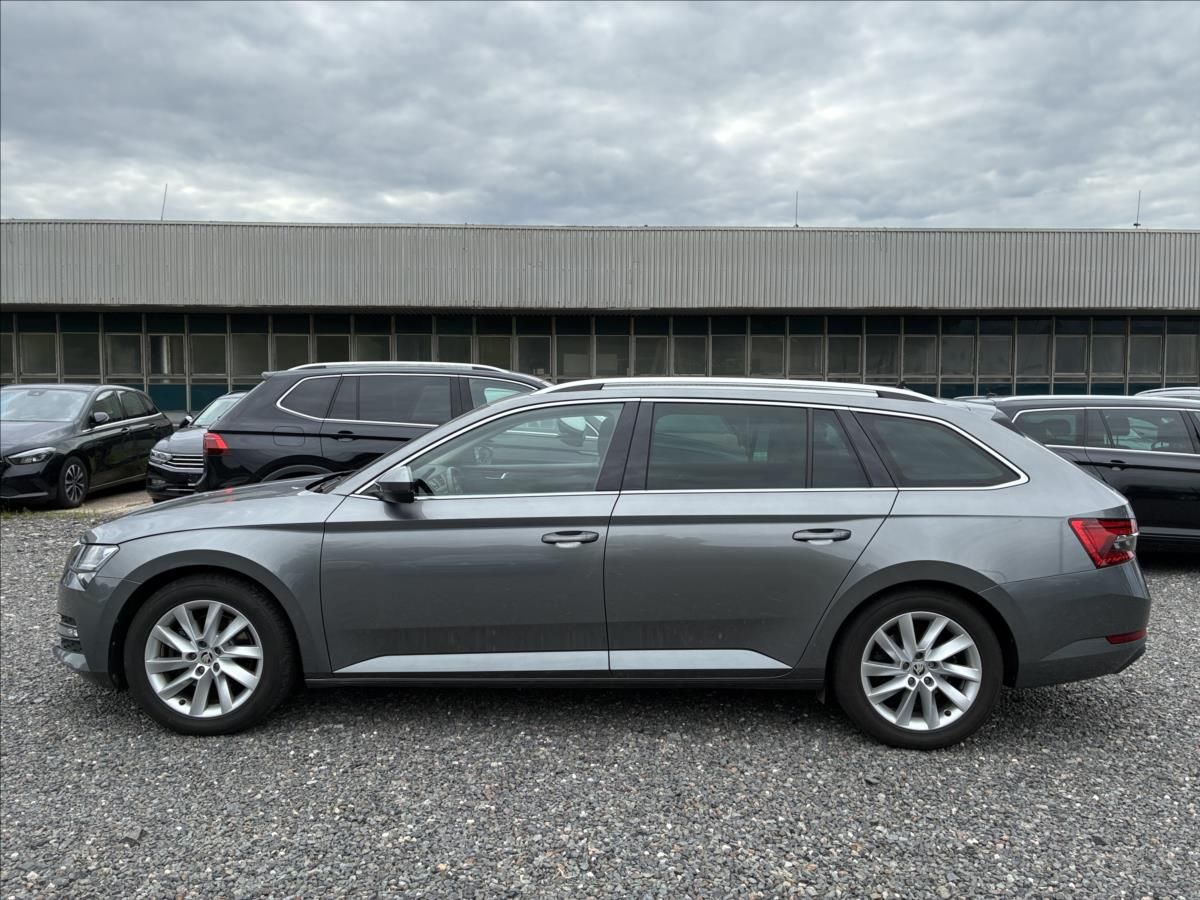 Škoda Superb, 2,0 STYLE,PANORAMA,TAŽNÉ,LED
