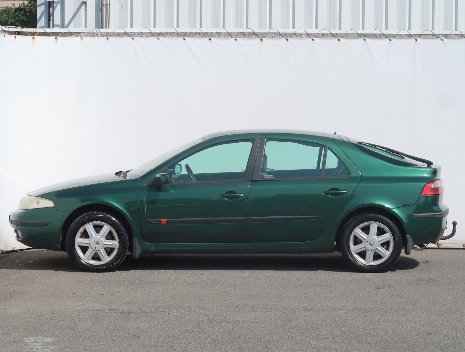 Renault Laguna, 1.8 16V, Tažné, Klima - fotka 3